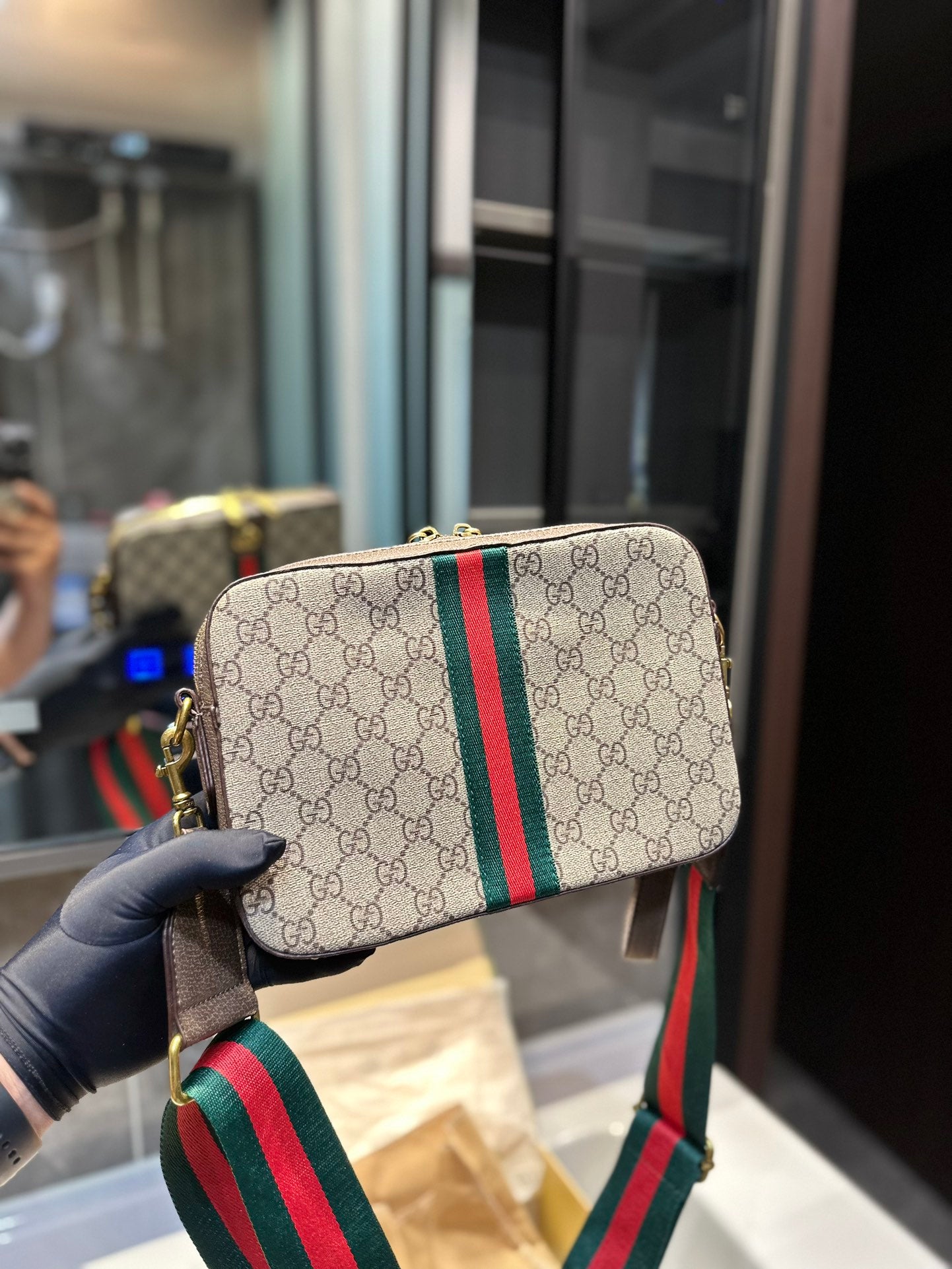 GUCCI BAG 213