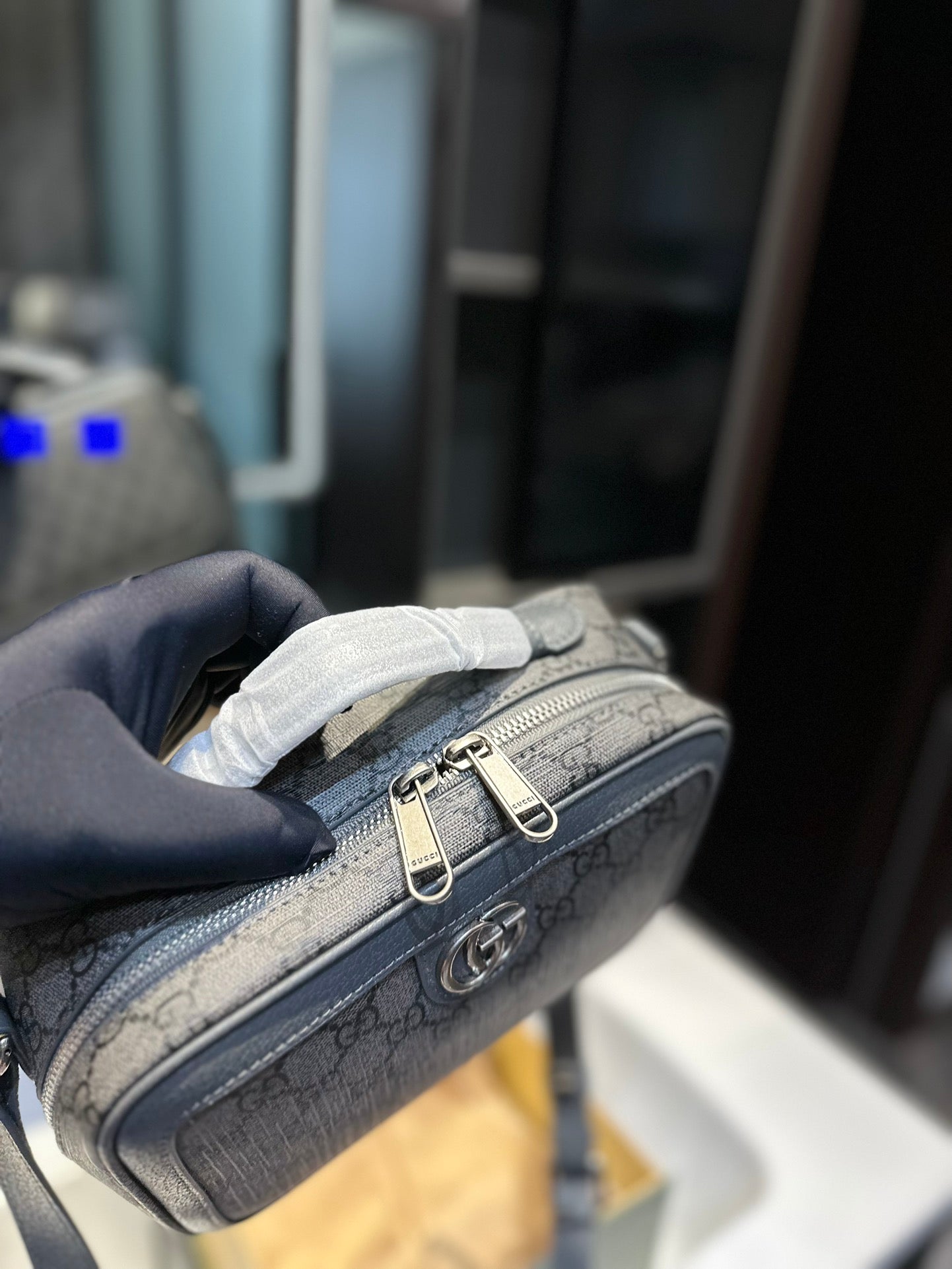 GUCCI BAG 214