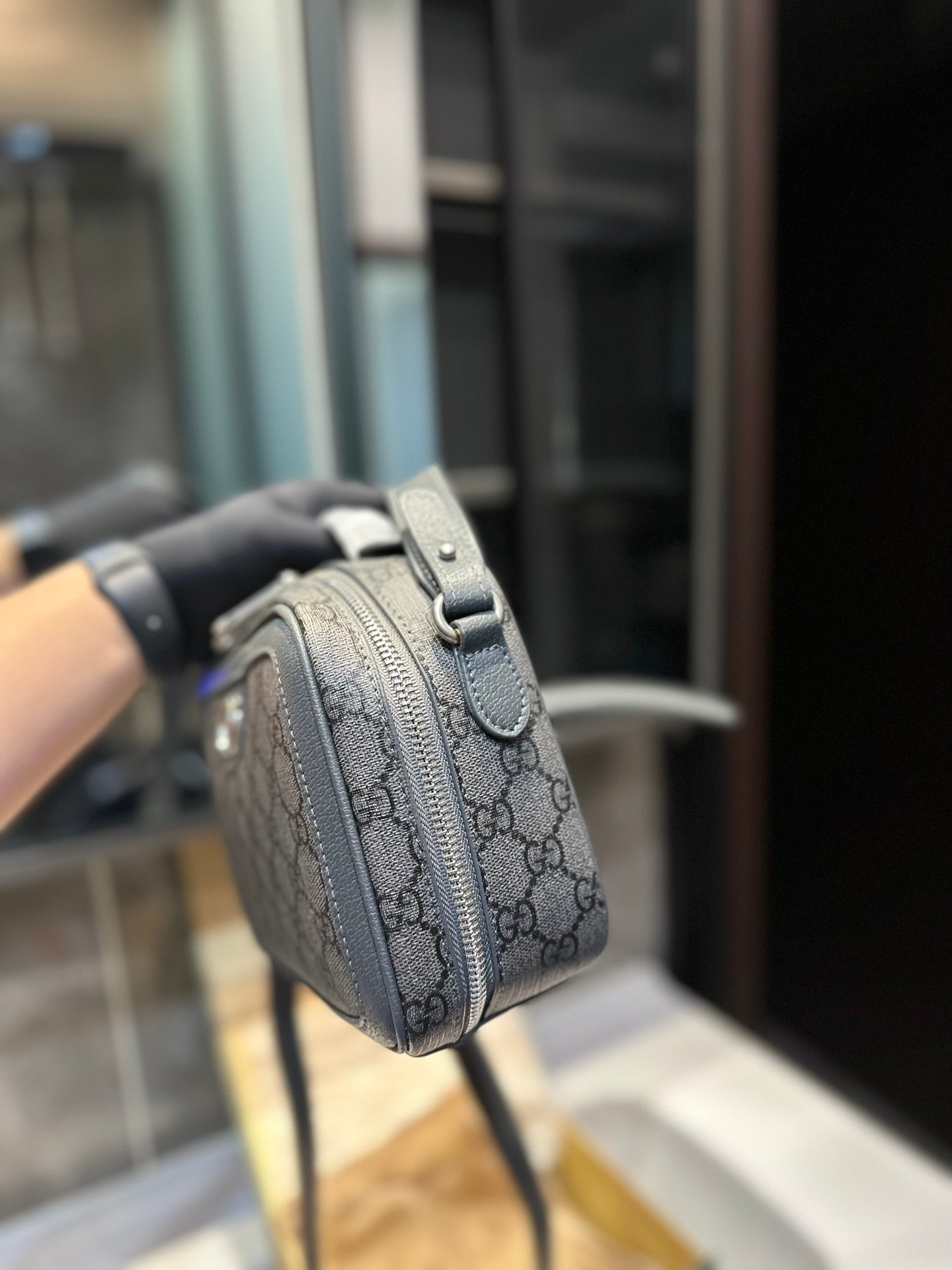 GUCCI BAG 214