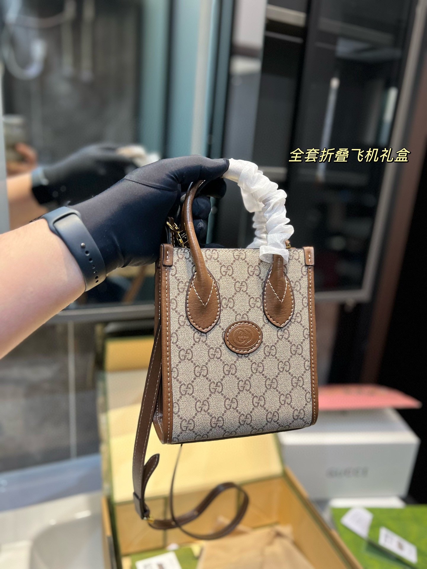 GUCCI BAG 218