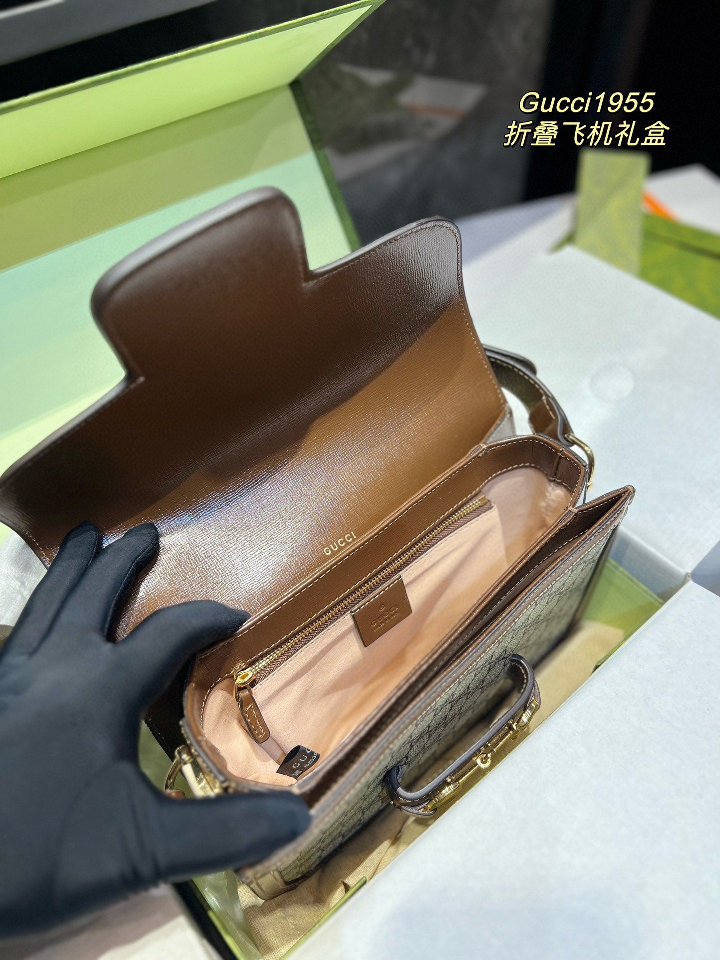 GUCCI BAG 219