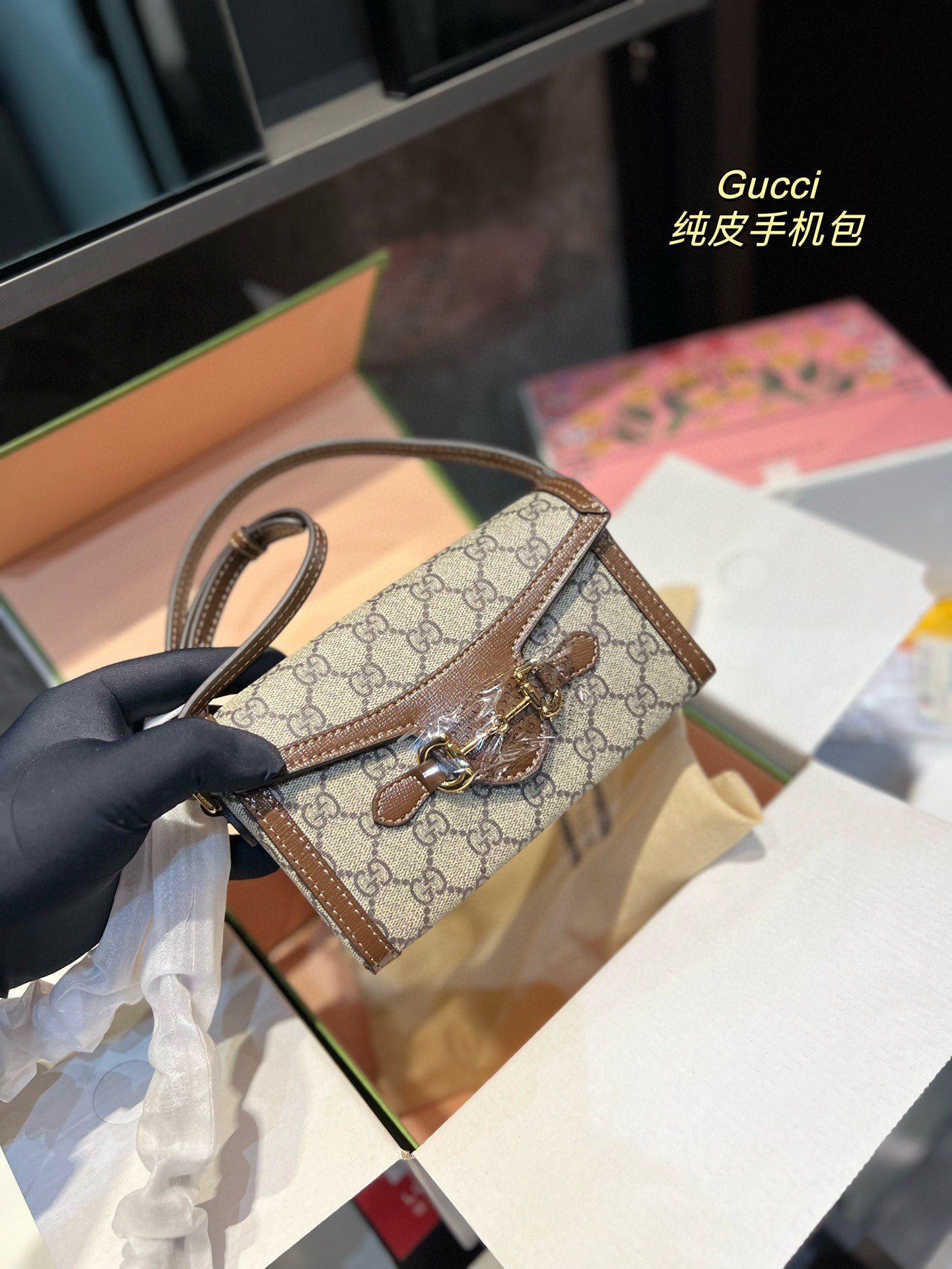 GUCCI BAG 222