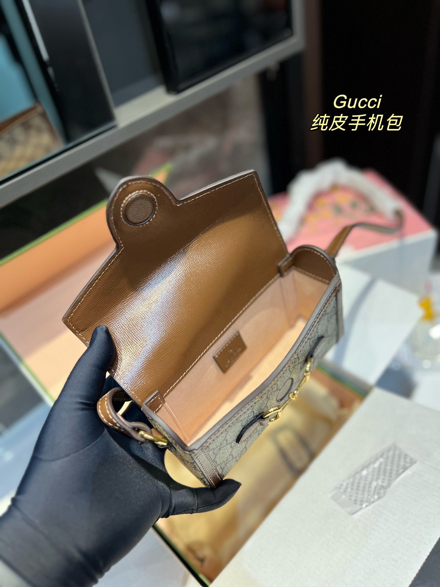 GUCCI BAG 222