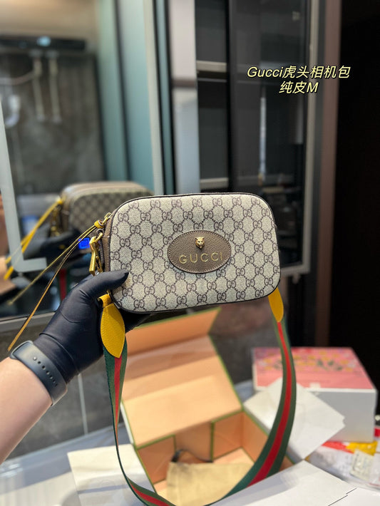 GUCCI BAG 223