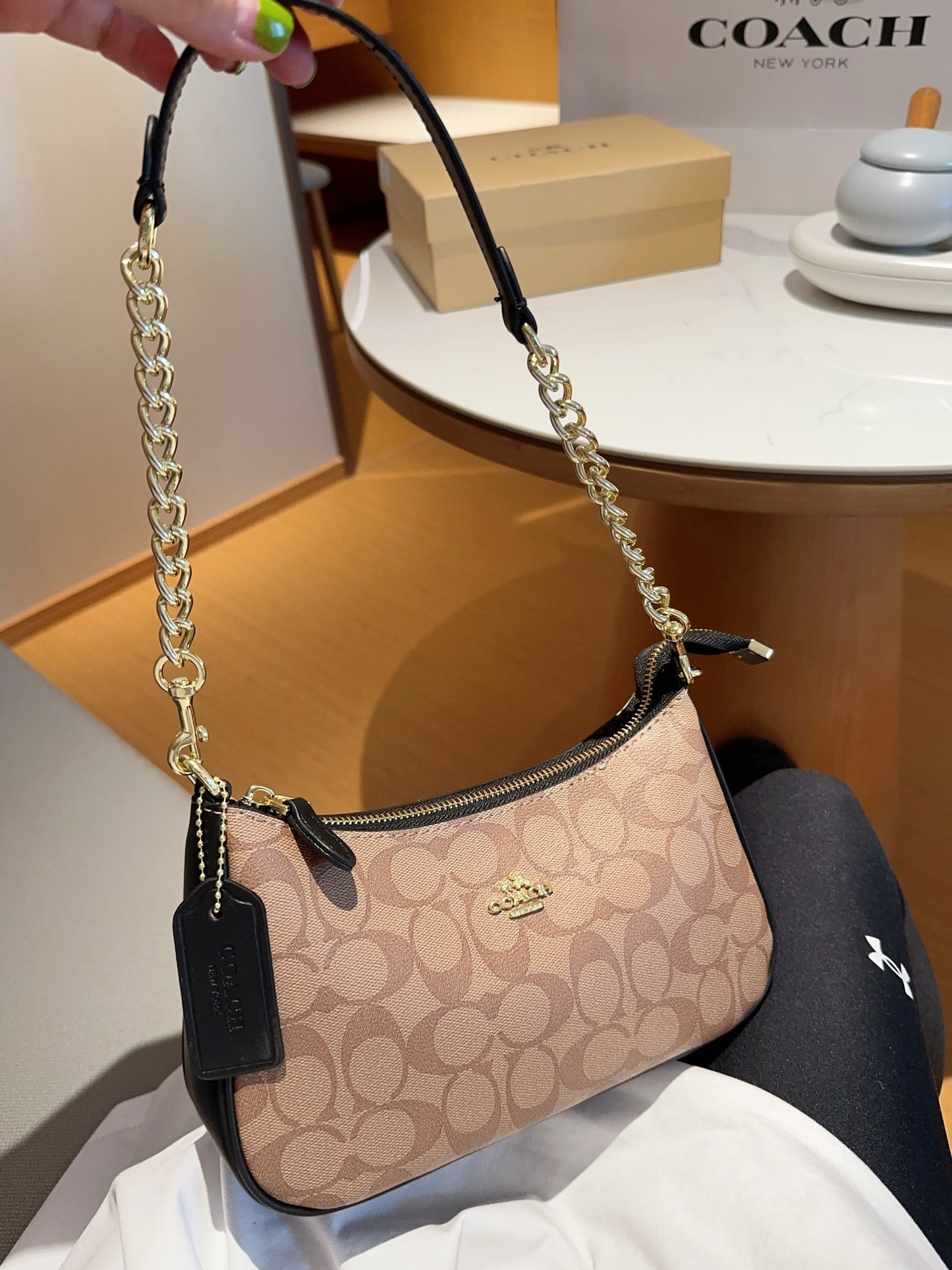 Co-BAG29