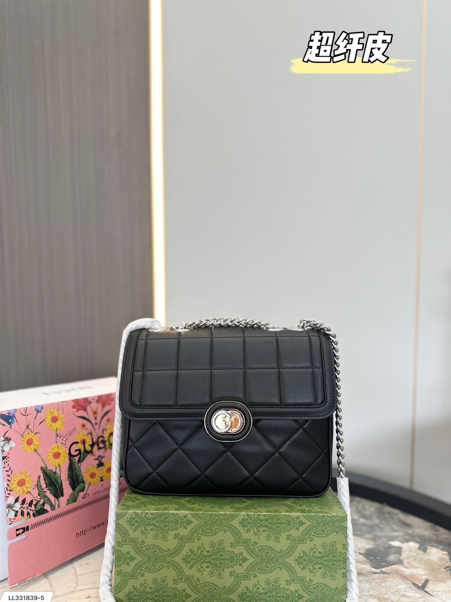 GUCCI BAG 227