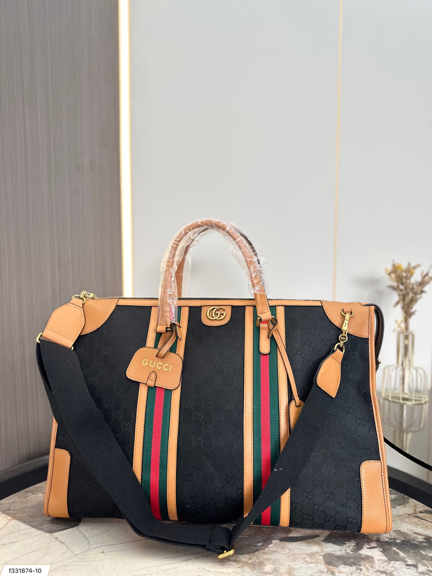 GUCCI BAG 229