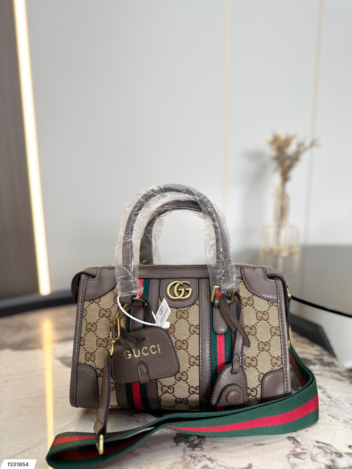 GUCCI BAG 230-2