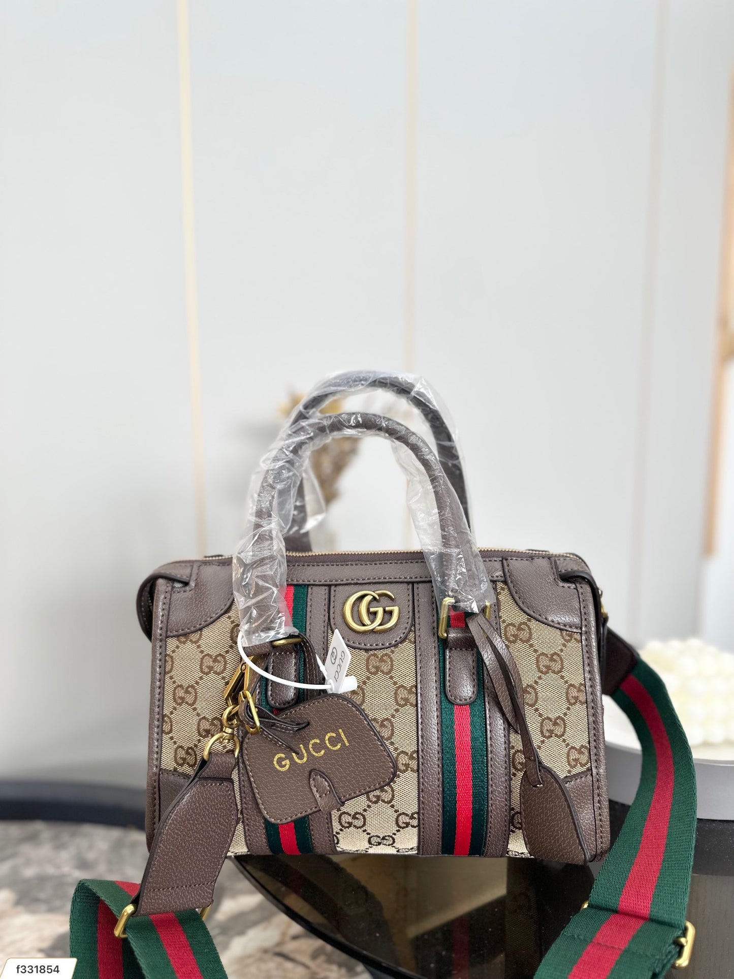 GUCCI BAG 230-2
