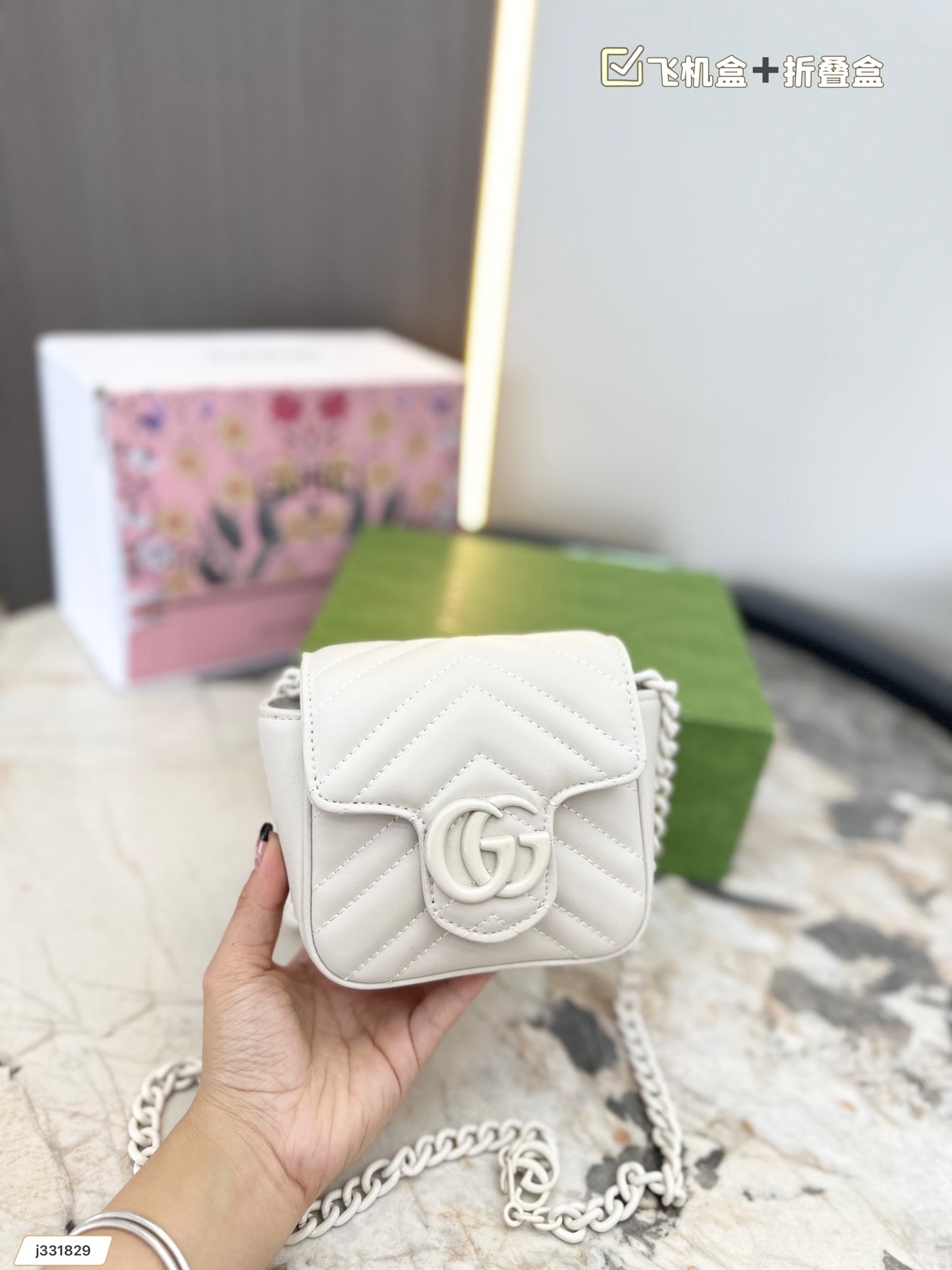 GUCCI BAG 232