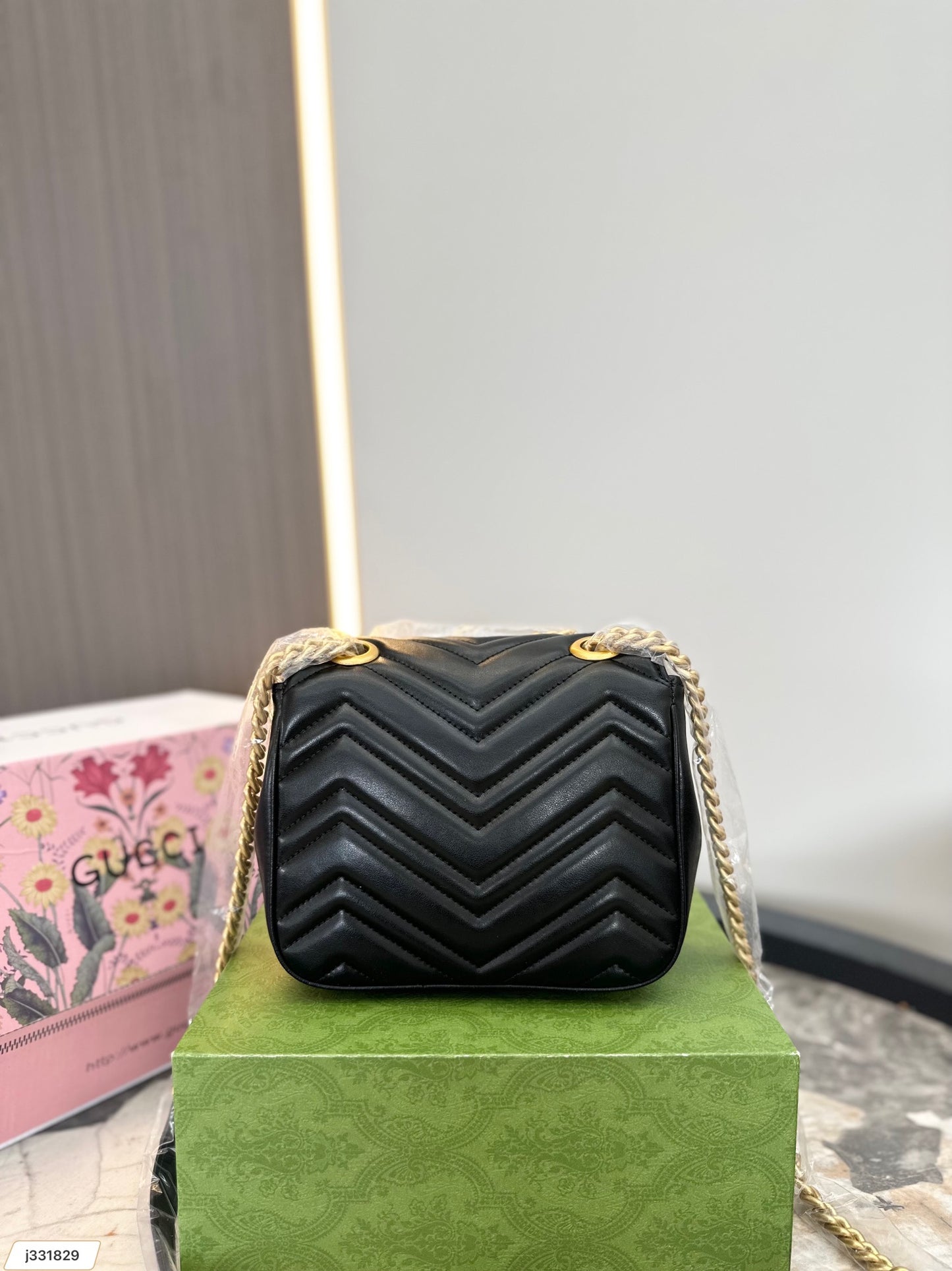 GUCCI BAG 244