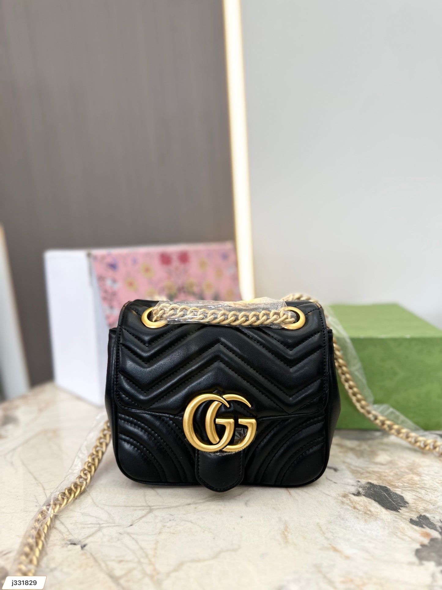 GUCCI BAG 244