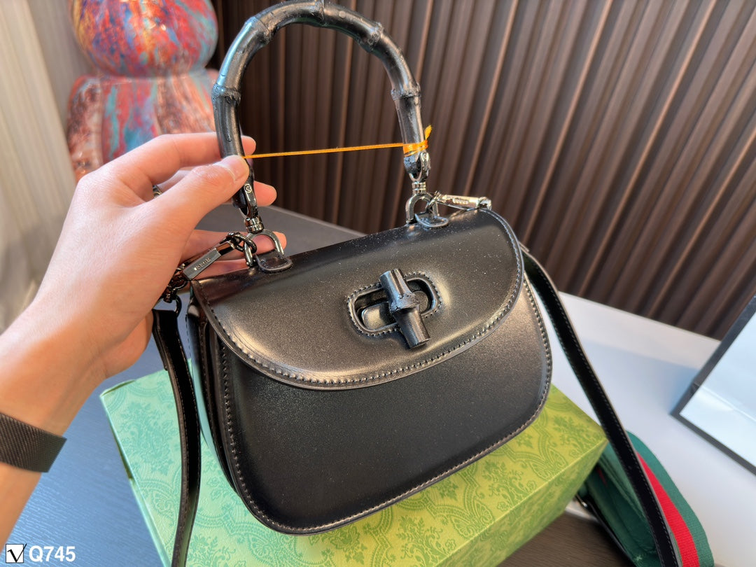 GUCCI BAG 246