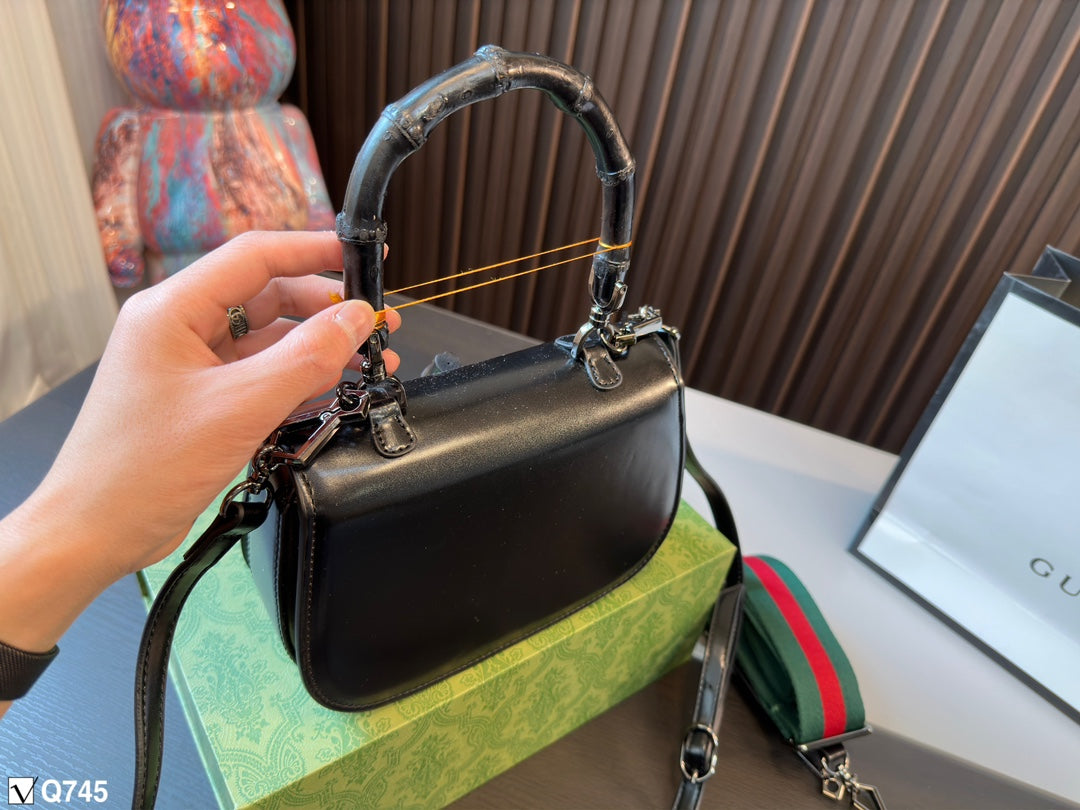 GUCCI BAG 246