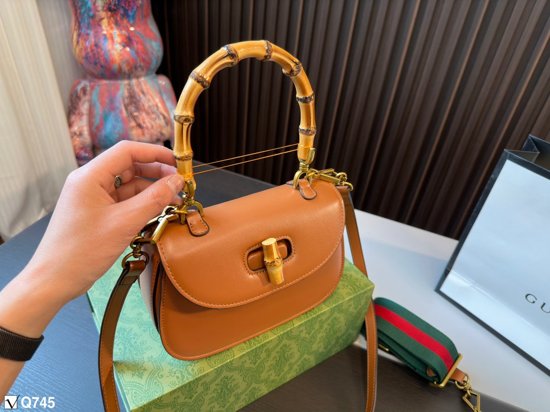 GUCCI BAG 247
