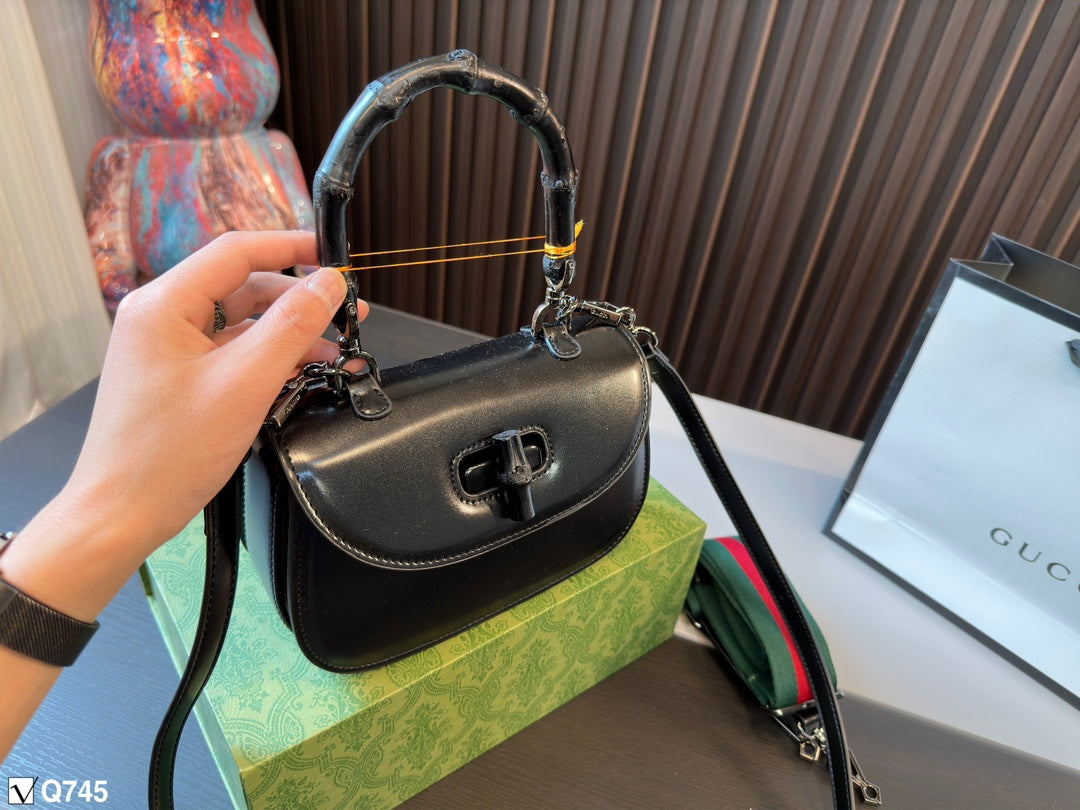 GUCCI BAG 247