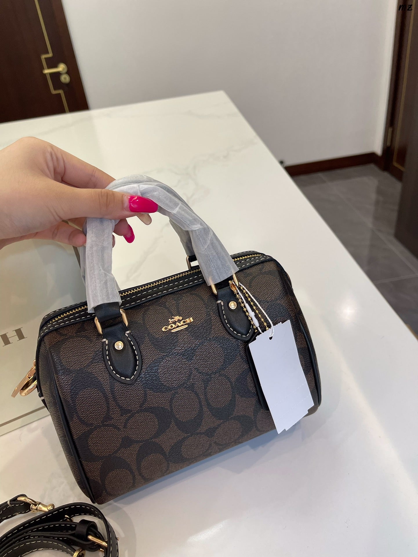 Co-BAG30