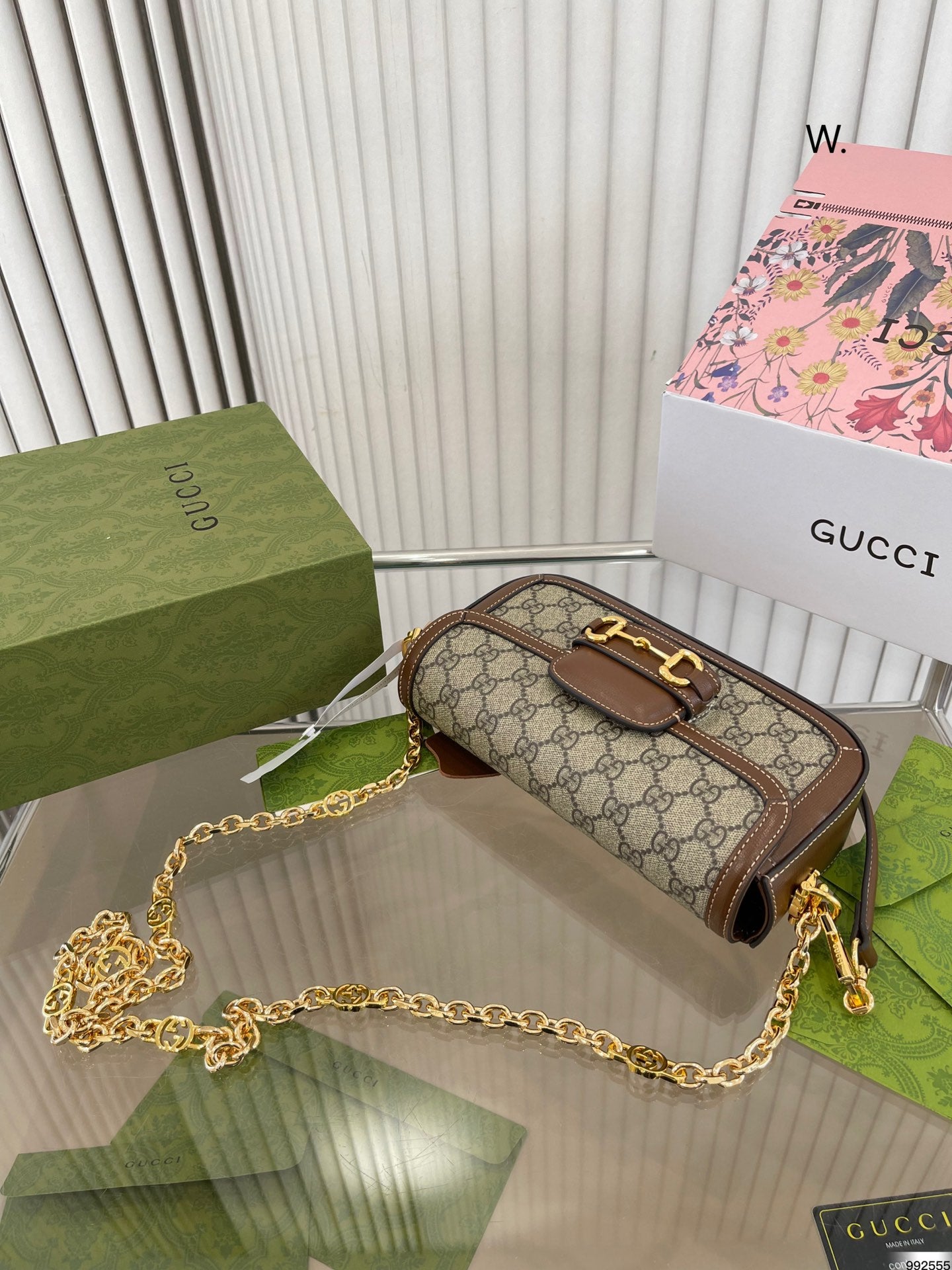 GUCCI BAG 250