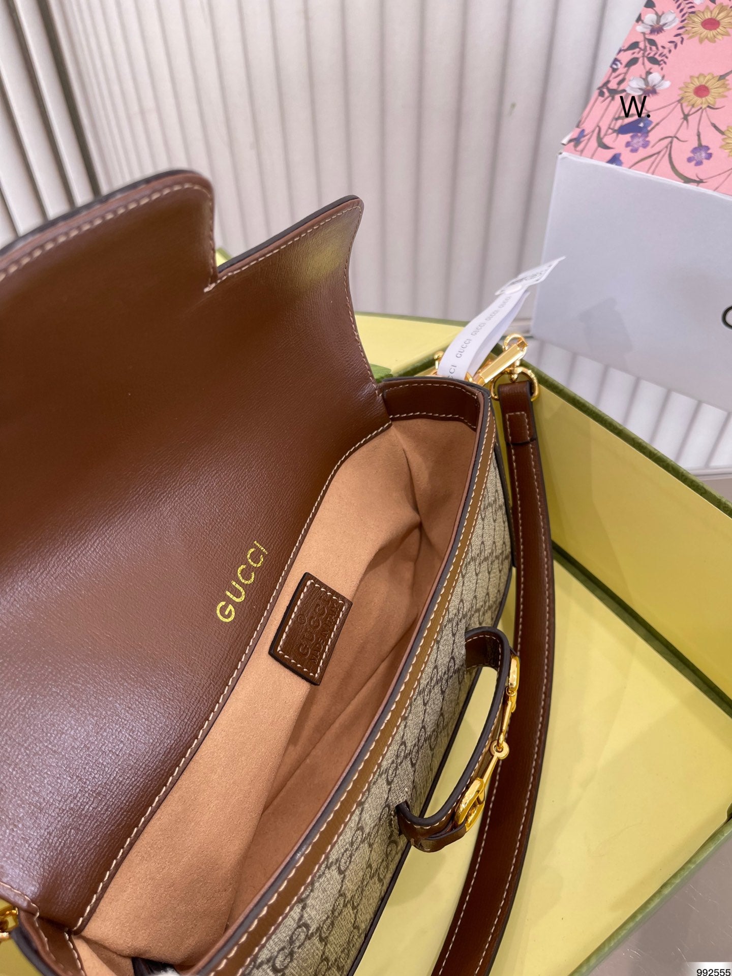 GUCCI BAG 250