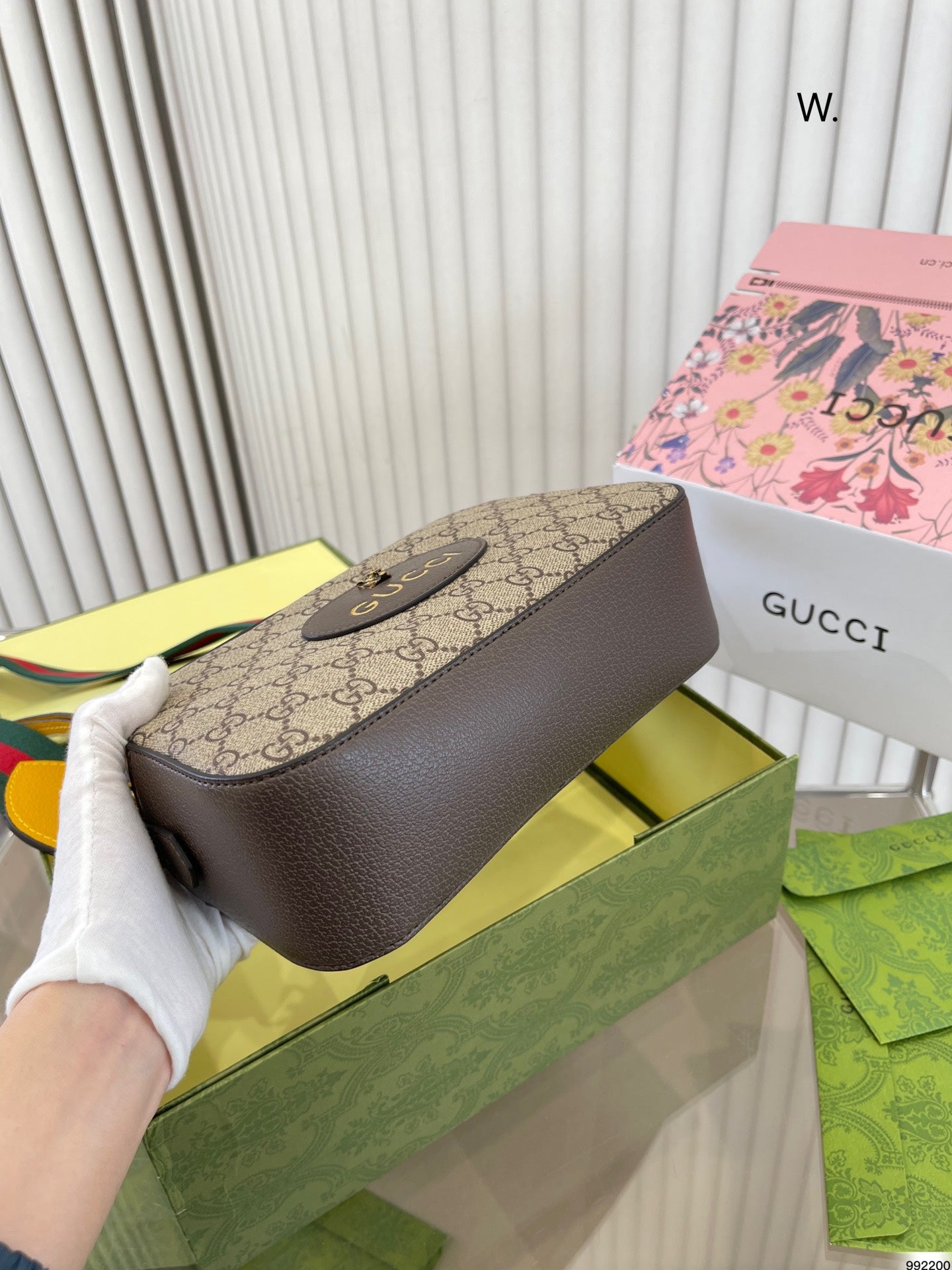 GUCCI BAG 251