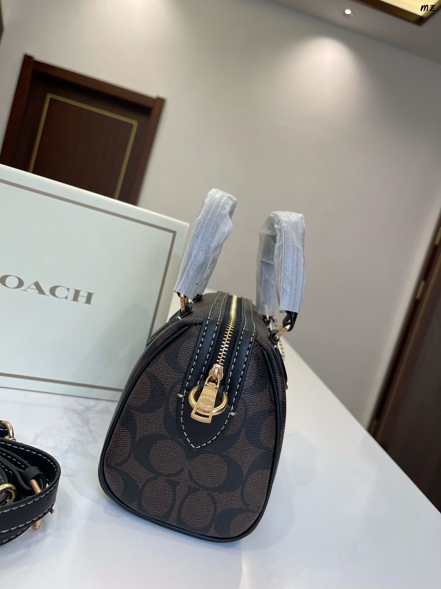 Co-BAG30