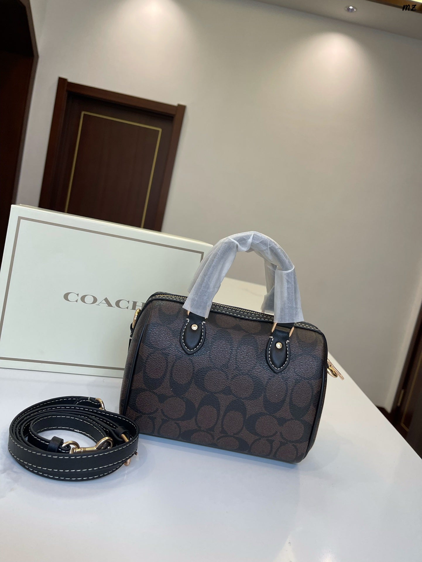 Co-BAG30