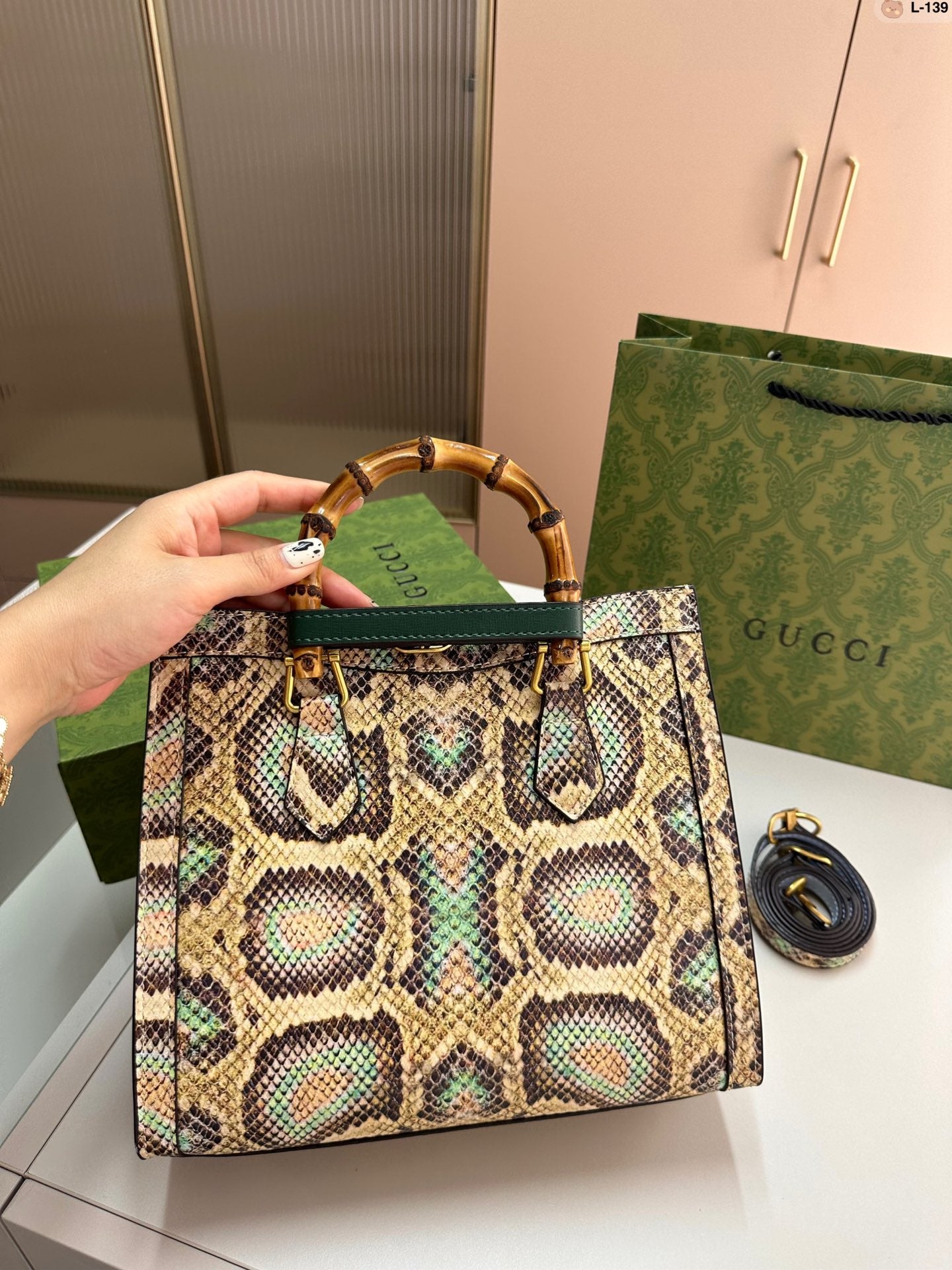 GUCCI BAG 259