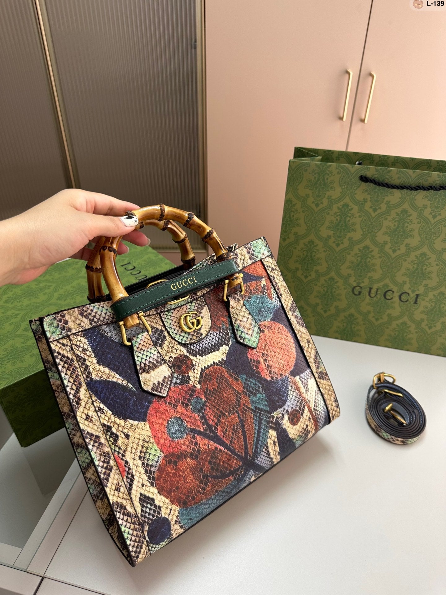 GUCCI BAG 259