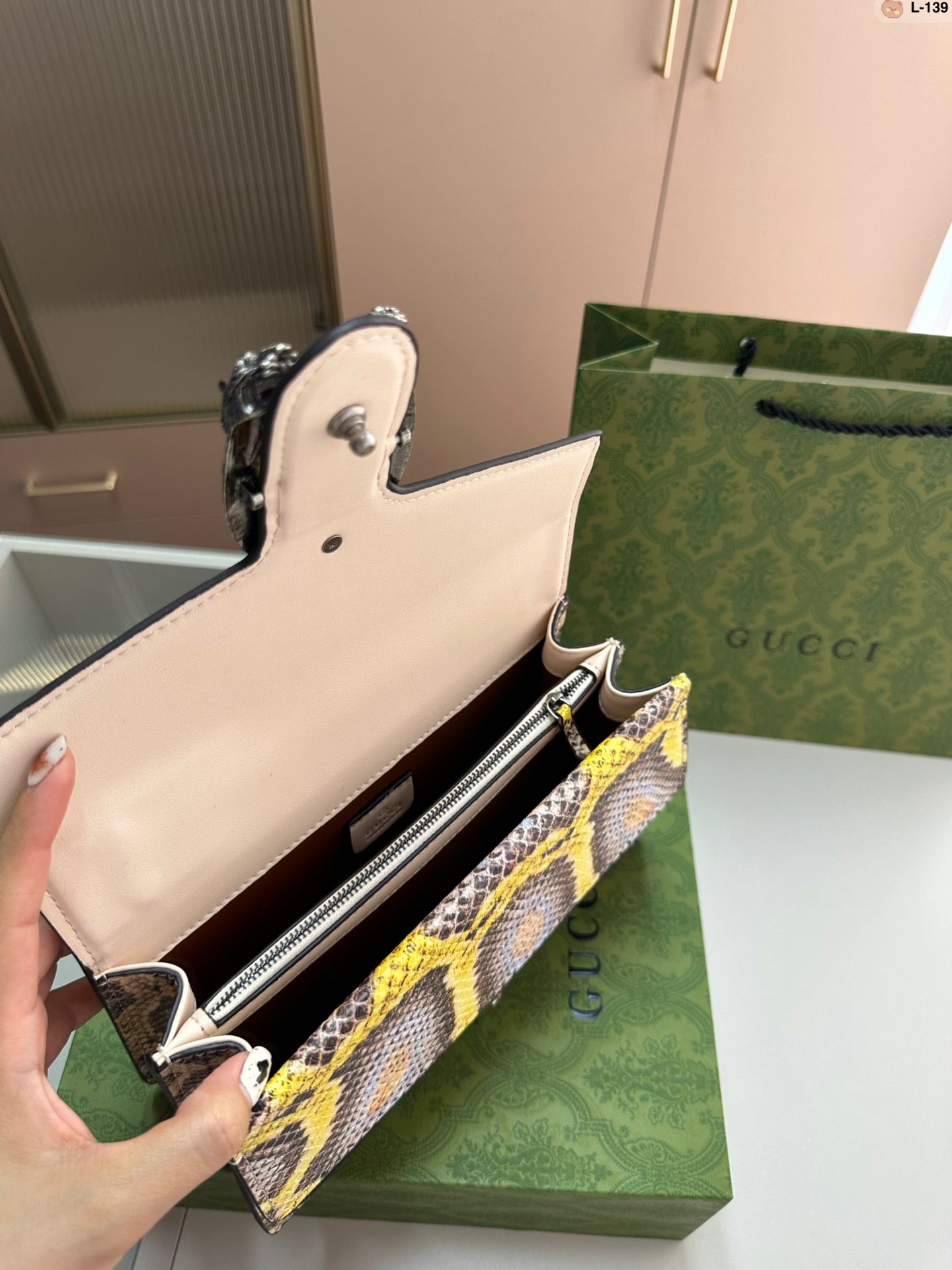 GUCCI BAG 260
