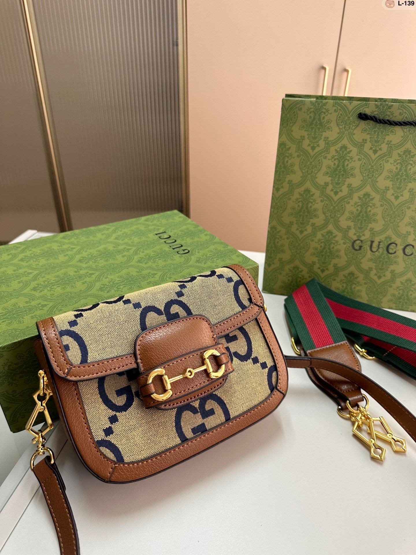 GUCCI BAG 272