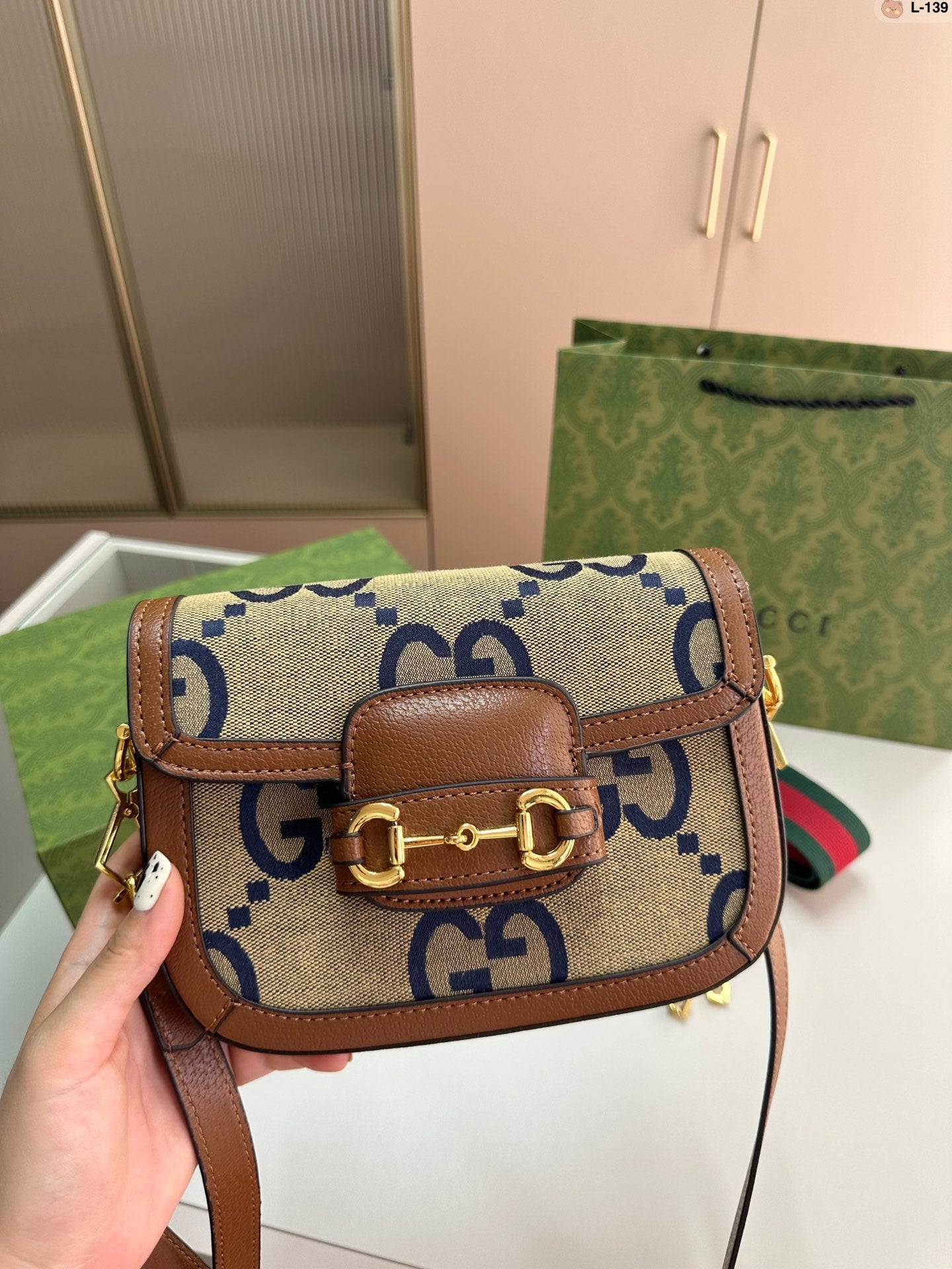 GUCCI BAG 272