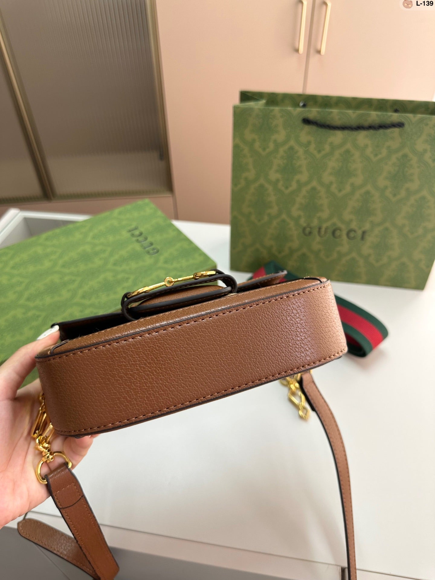GUCCI BAG 272