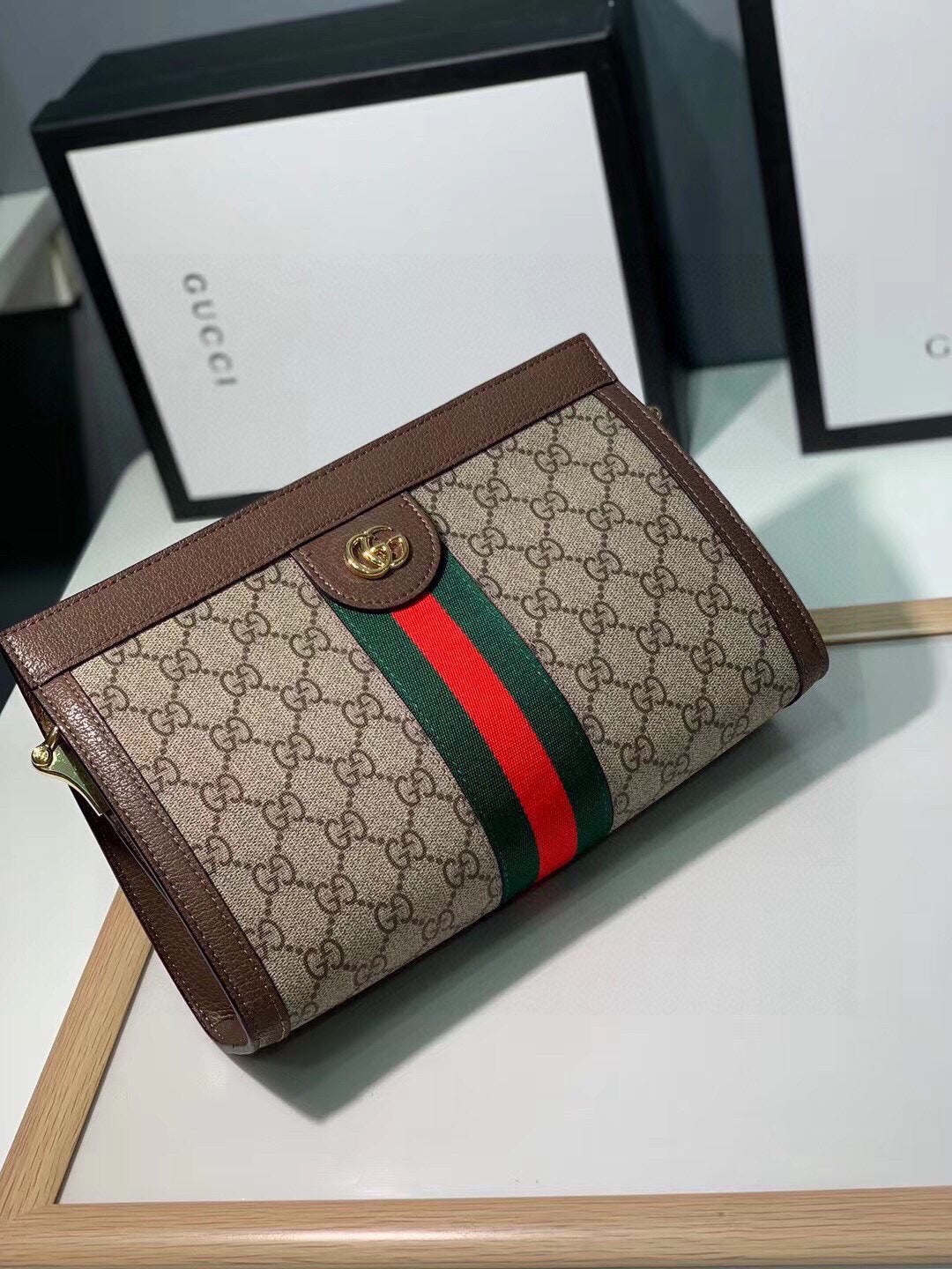 GUCCI BAG 284