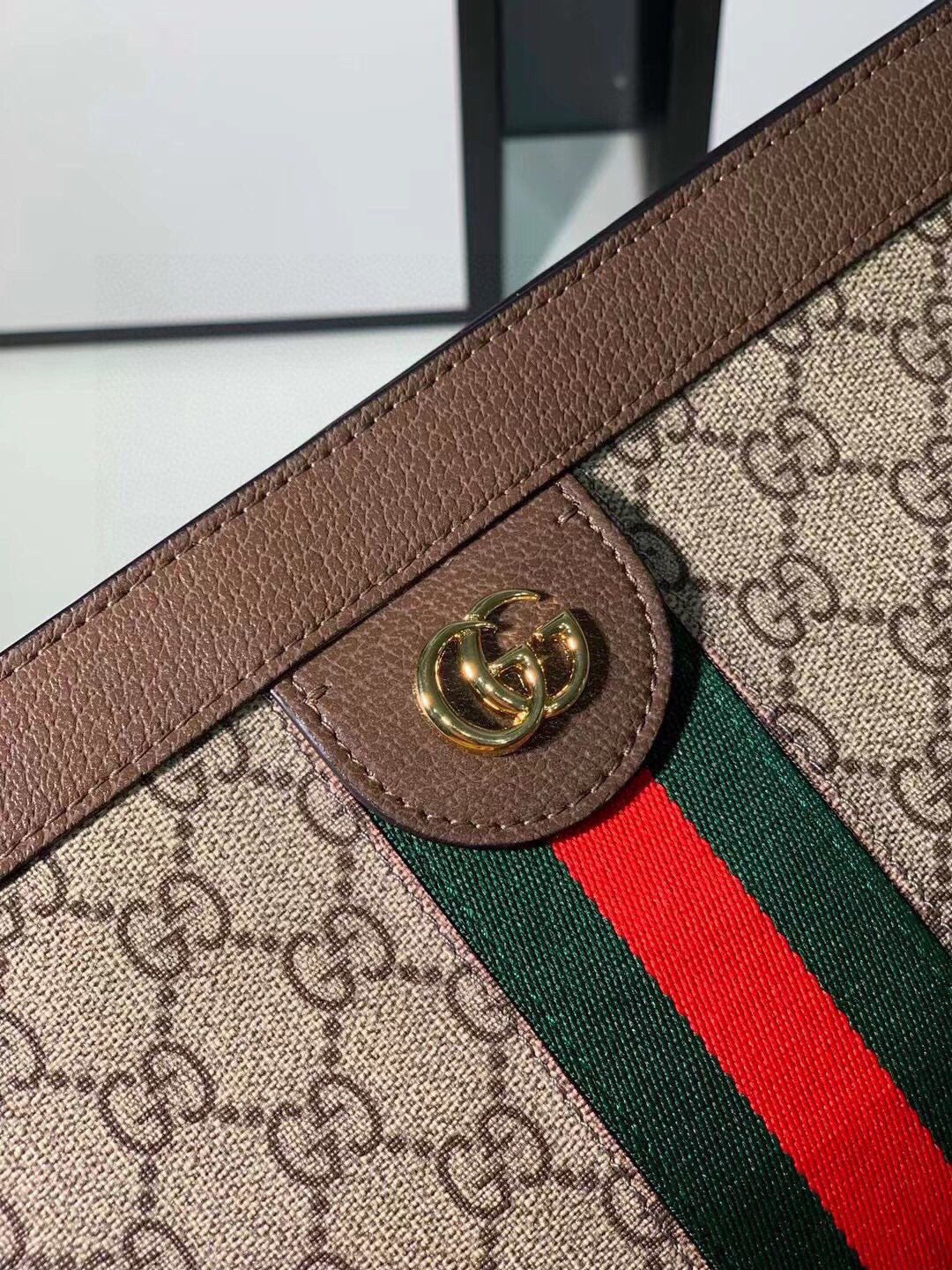 GUCCI BAG 284