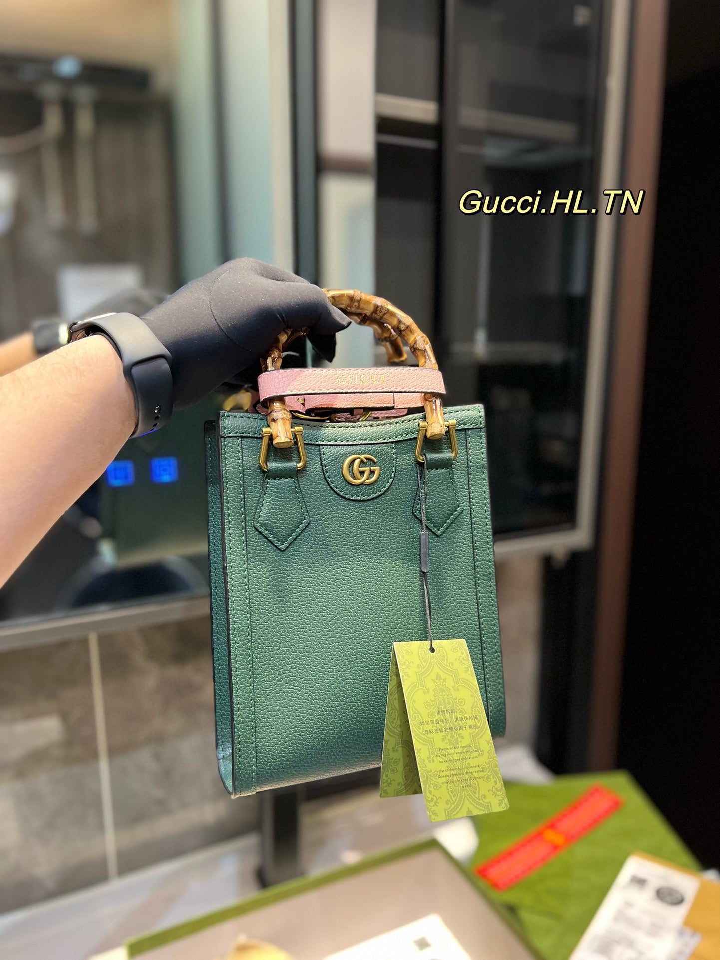 GUCCI BAG 287