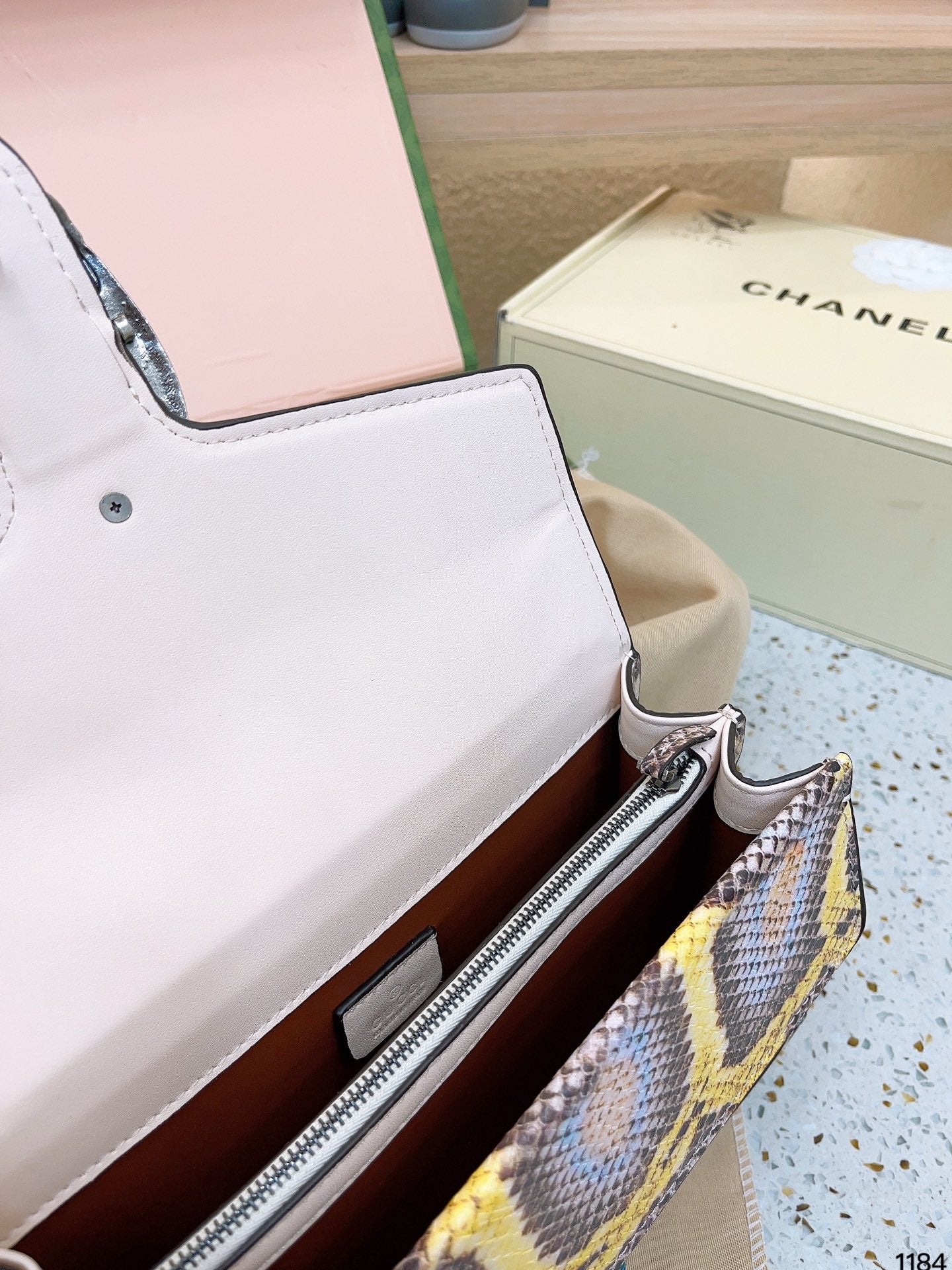GUCCI BAG 294