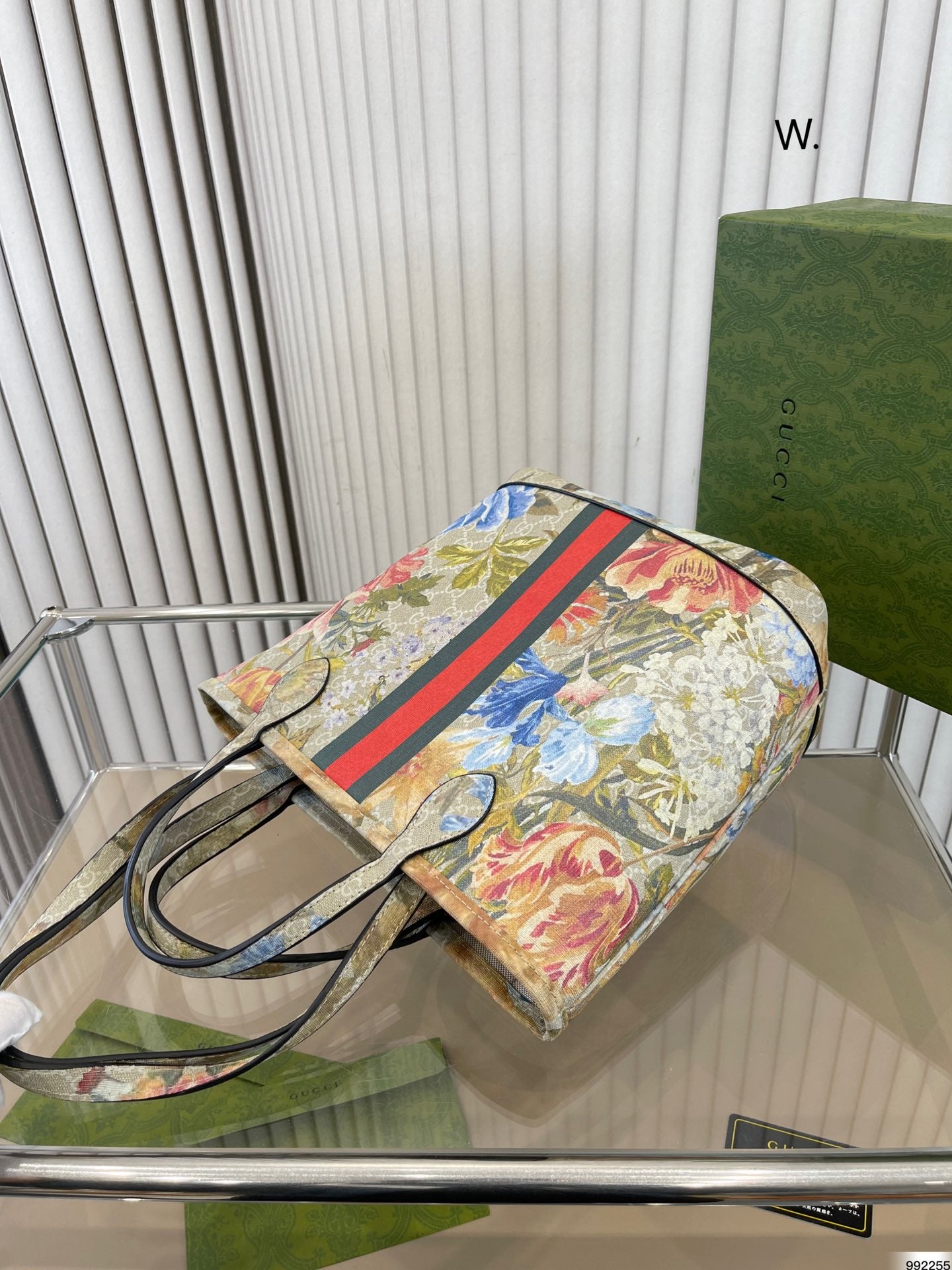 GUCCI BAG 300