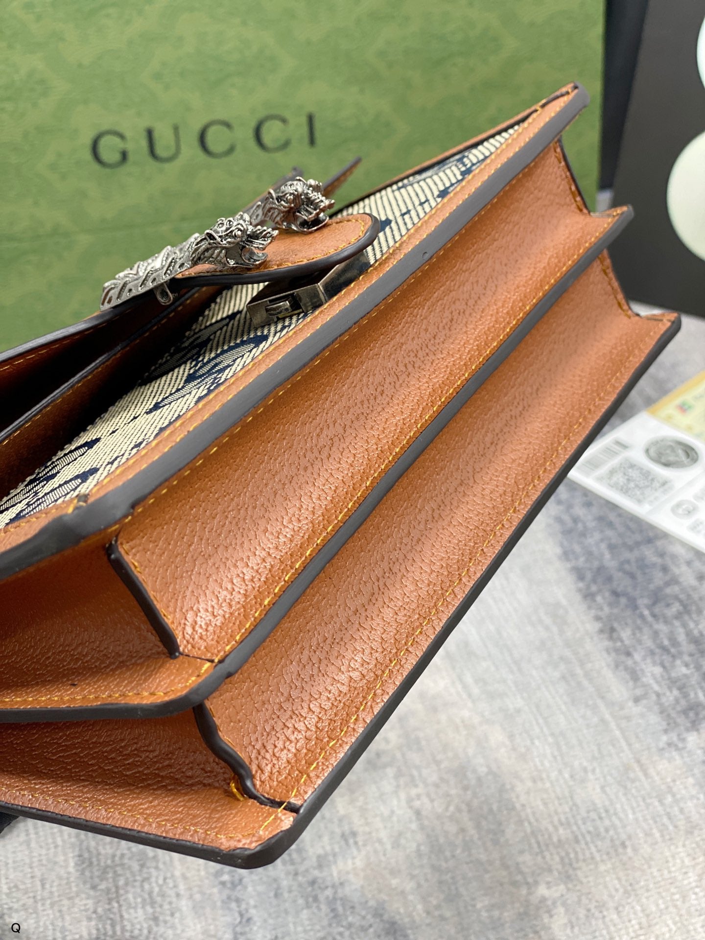 GUCCI BAG 301