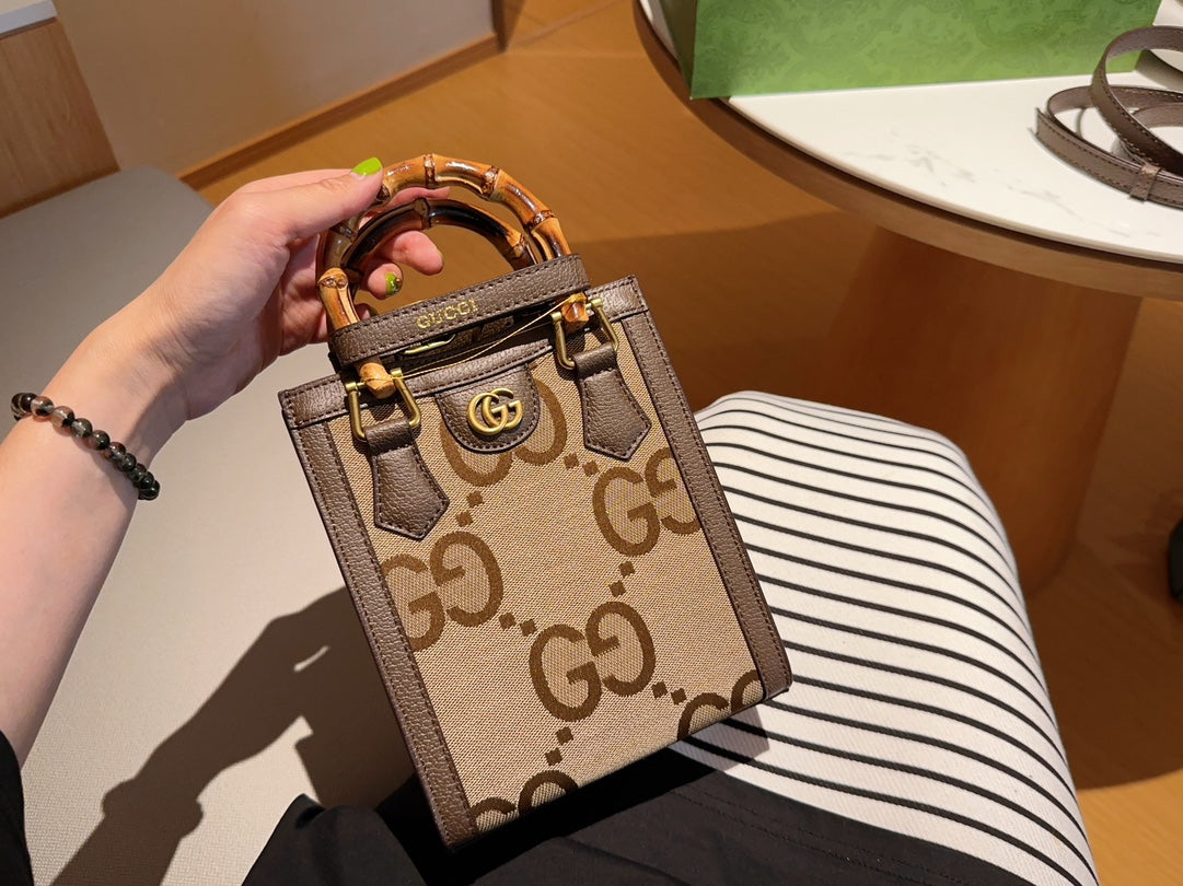 GUCCI BAG 303