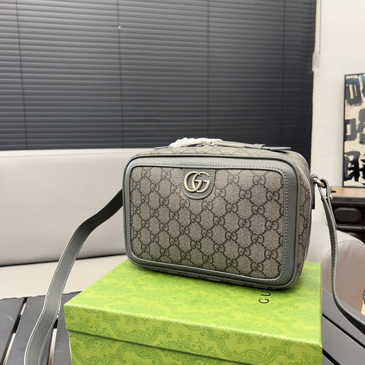 GUCCI BAG 305
