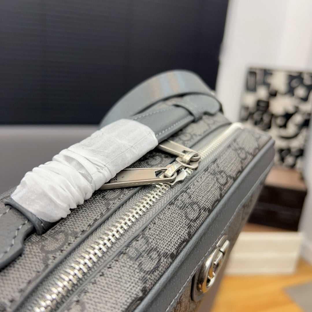 GUCCI BAG 305