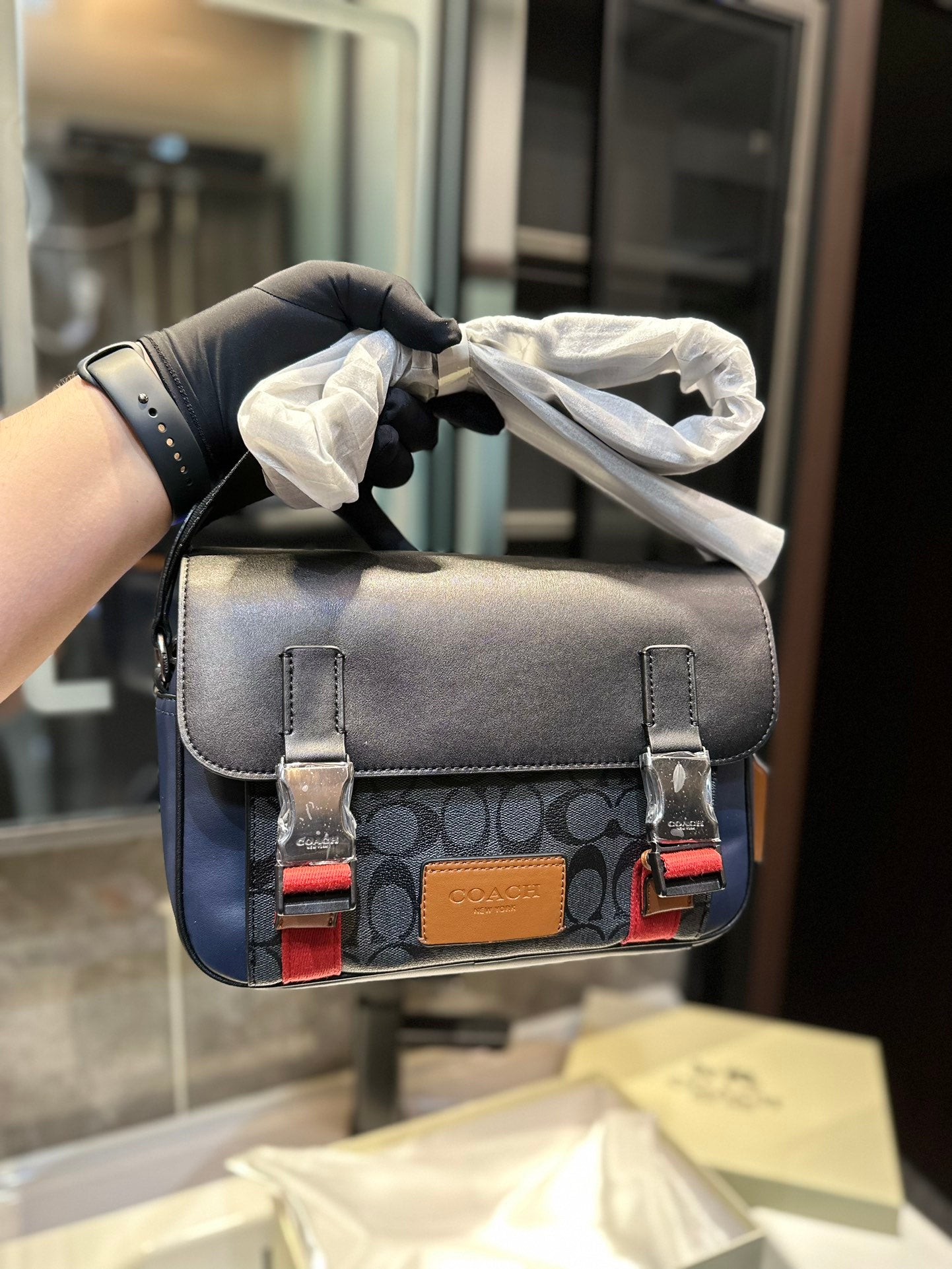 Co-BAG578