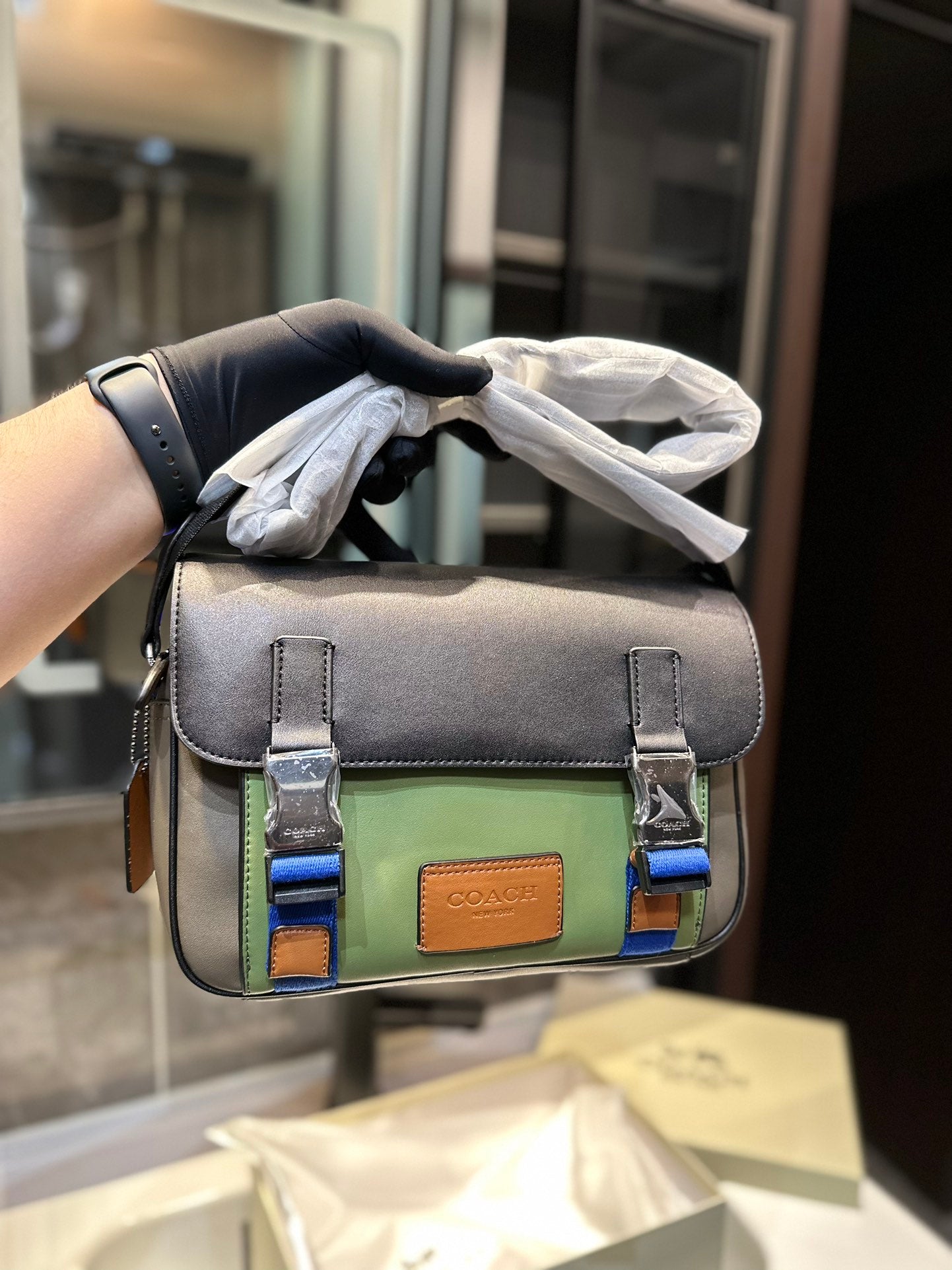 Co-BAG578