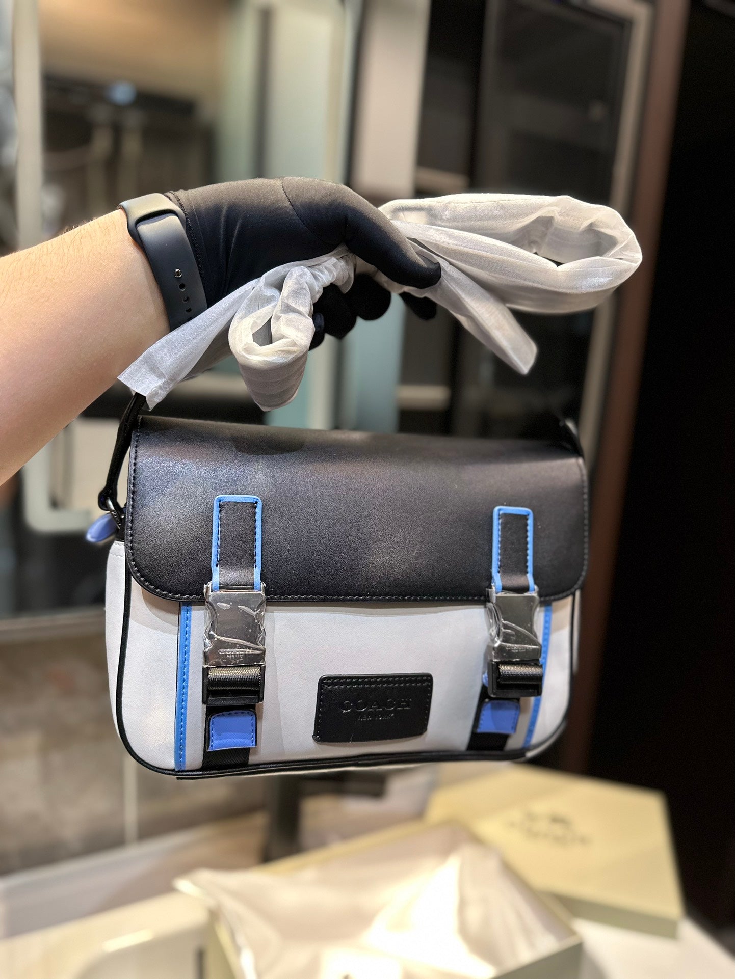 Co-BAG578