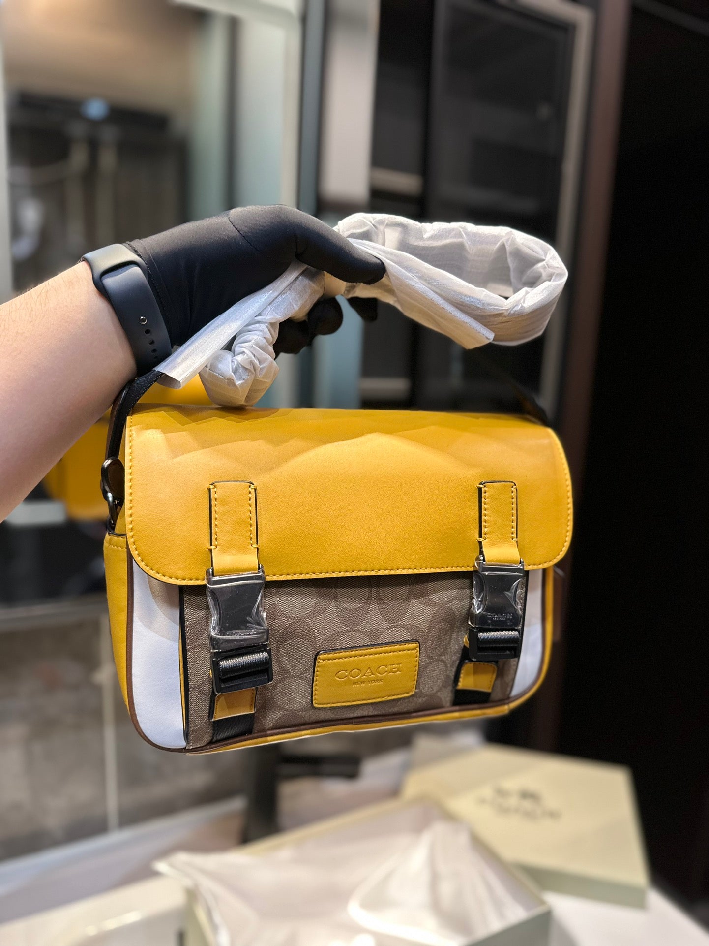 Co-BAG578