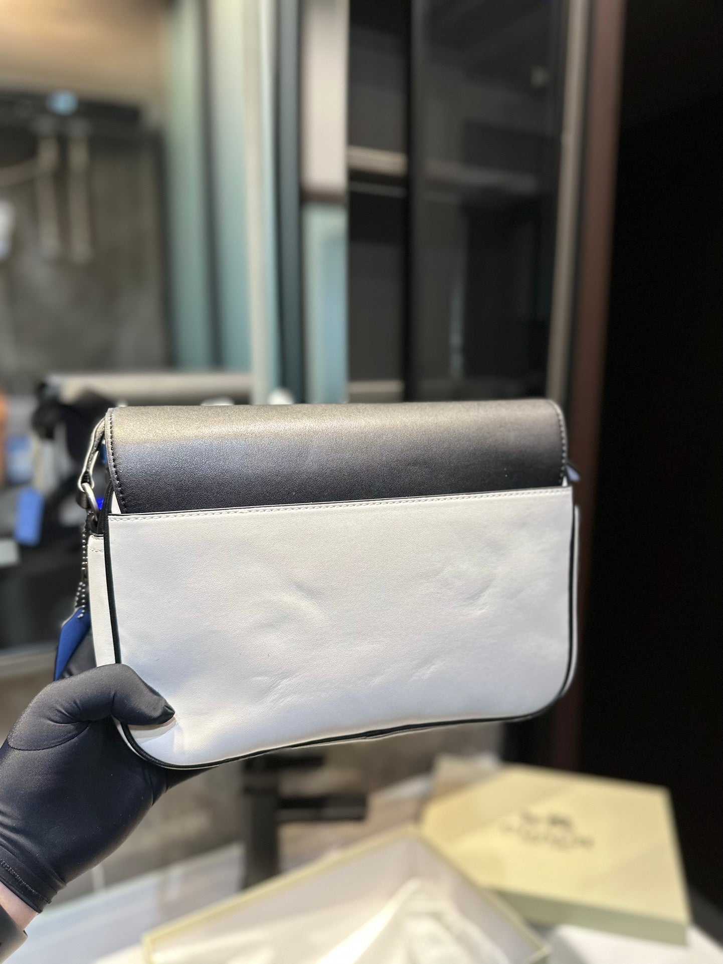 Co-BAG578