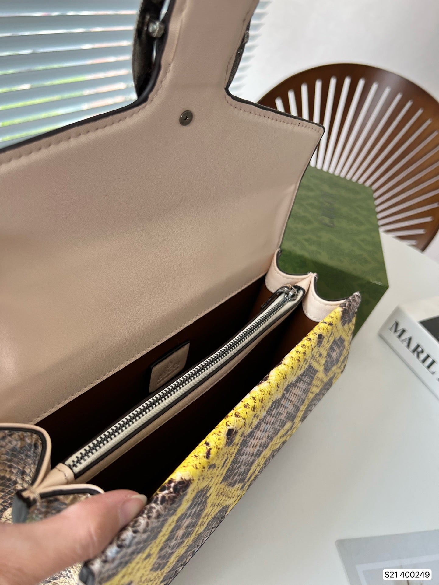 GUCCI BAG 319