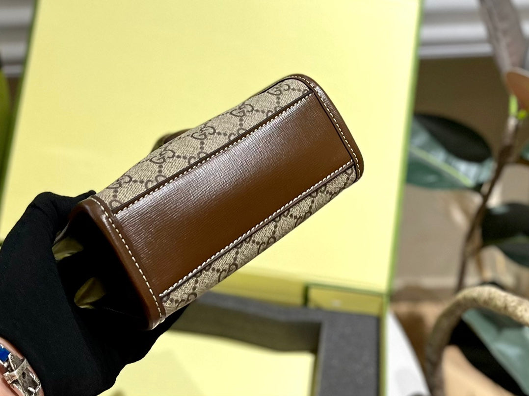 GUCCI BAG 320