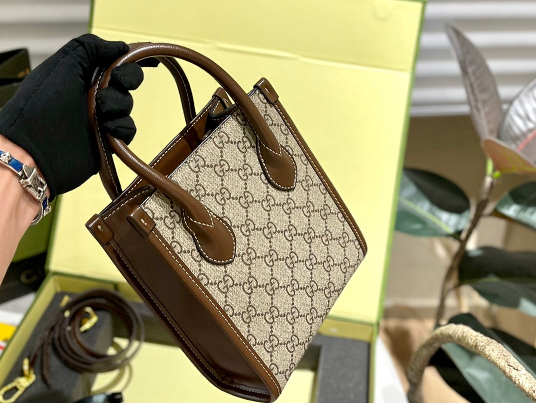 GUCCI BAG 320