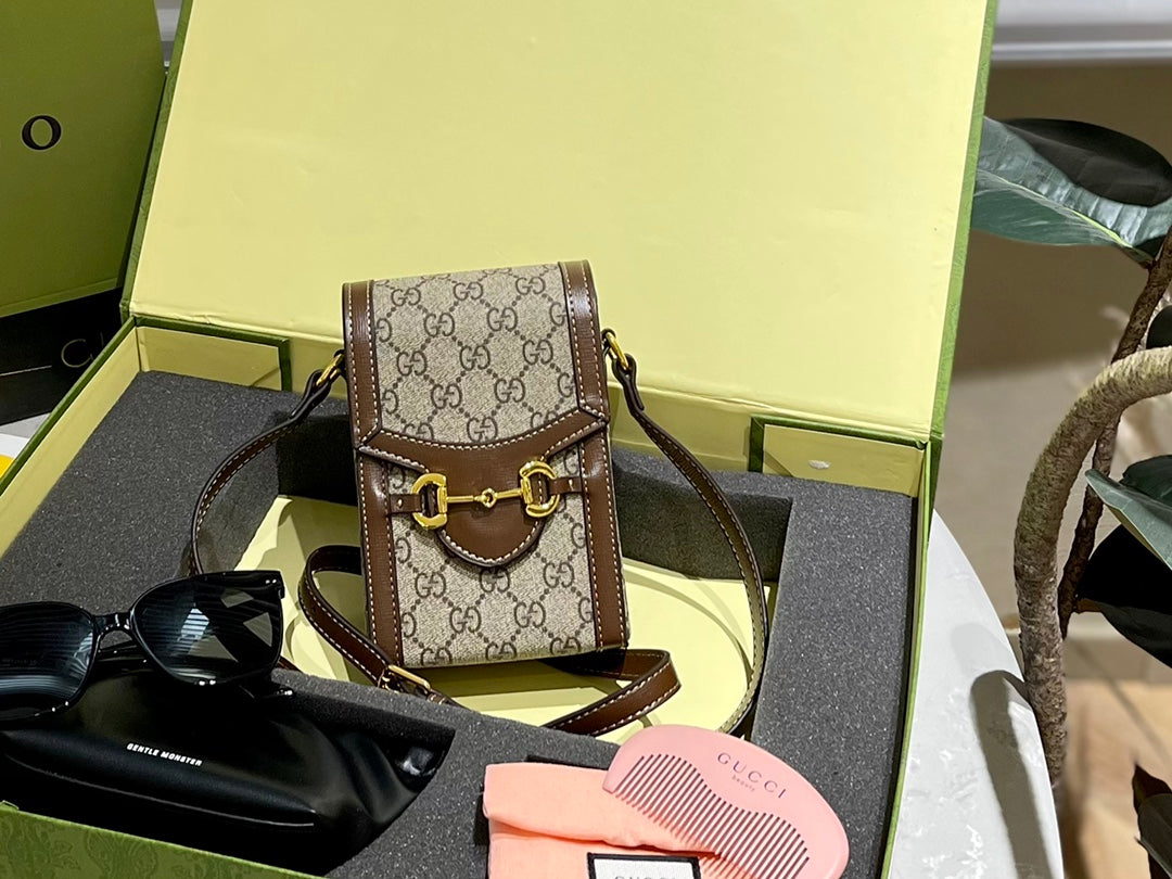 GUCCI BAG 321